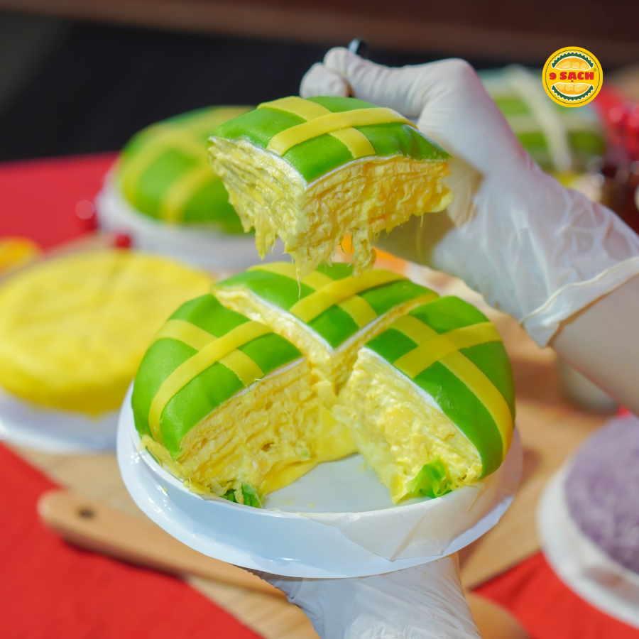  BÁNH SẦU RIÊNG NGÀN LỚP VỊ XUÂN SIZE 12CM ( 380G) 