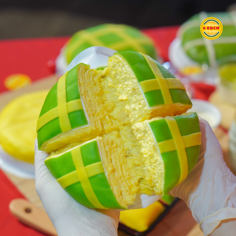  BÁNH SẦU RIÊNG NGÀN LỚP VỊ XUÂN SIZE 16CM ( 580G) 