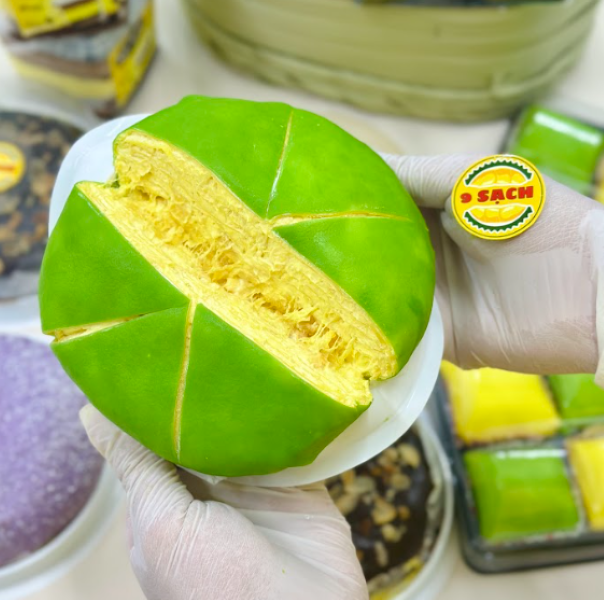 FROZEN DURIAN GREEN MILLE CREPE CAKE 12CM (380G) 