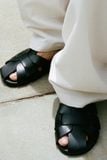  RAN SANDALS 