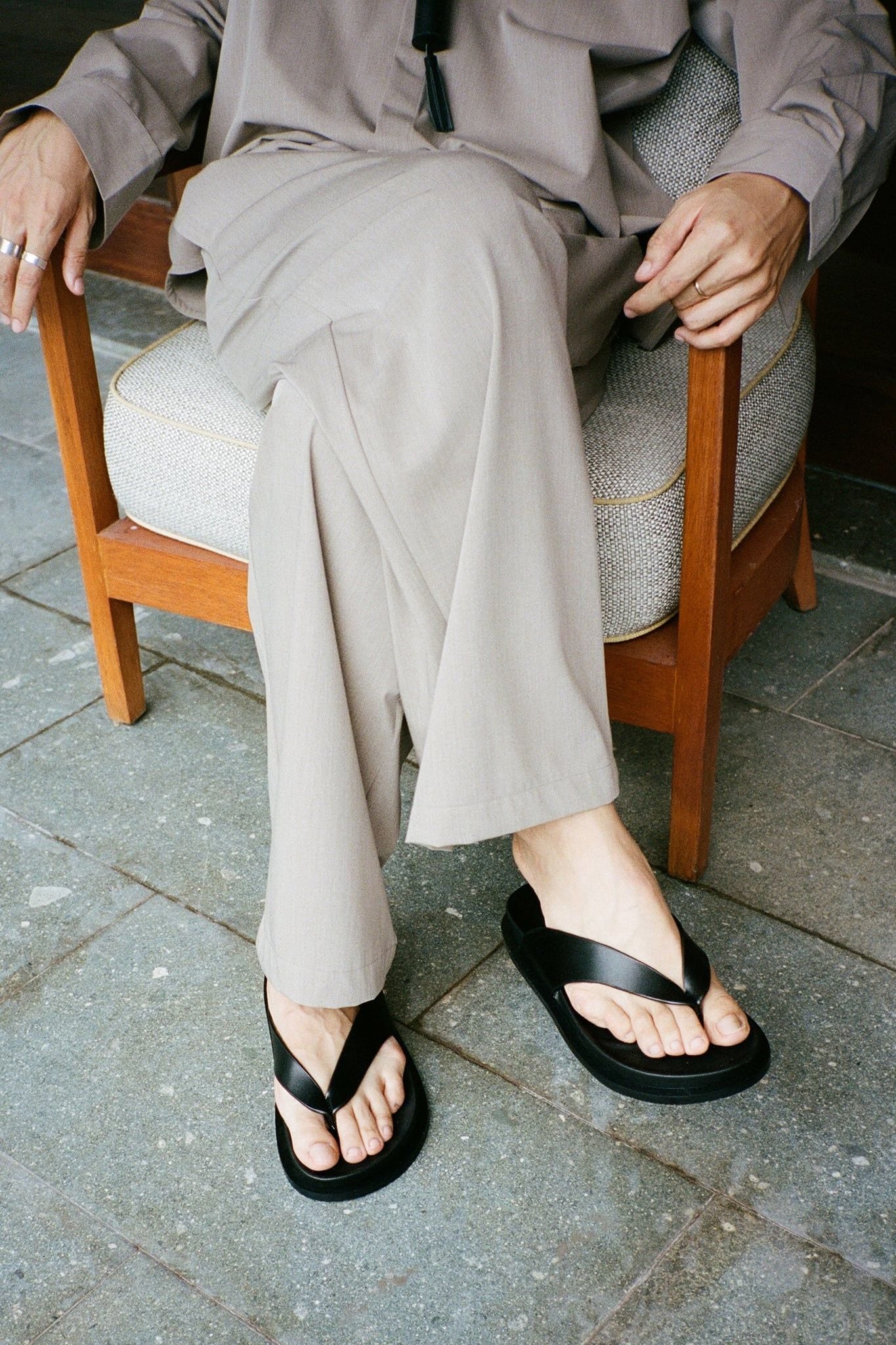  TÔNG SANDALS 