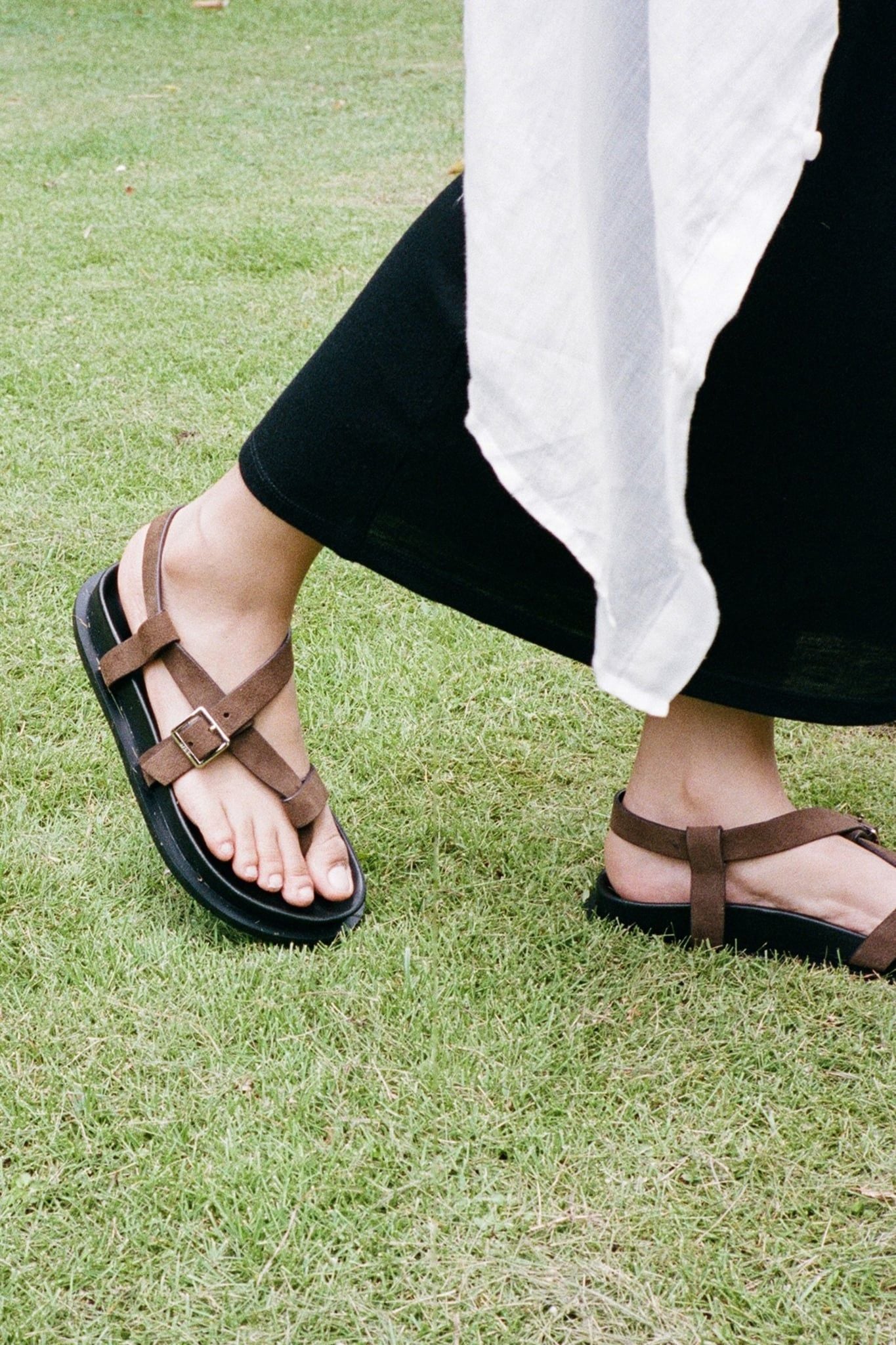  GÀI SANDALS 