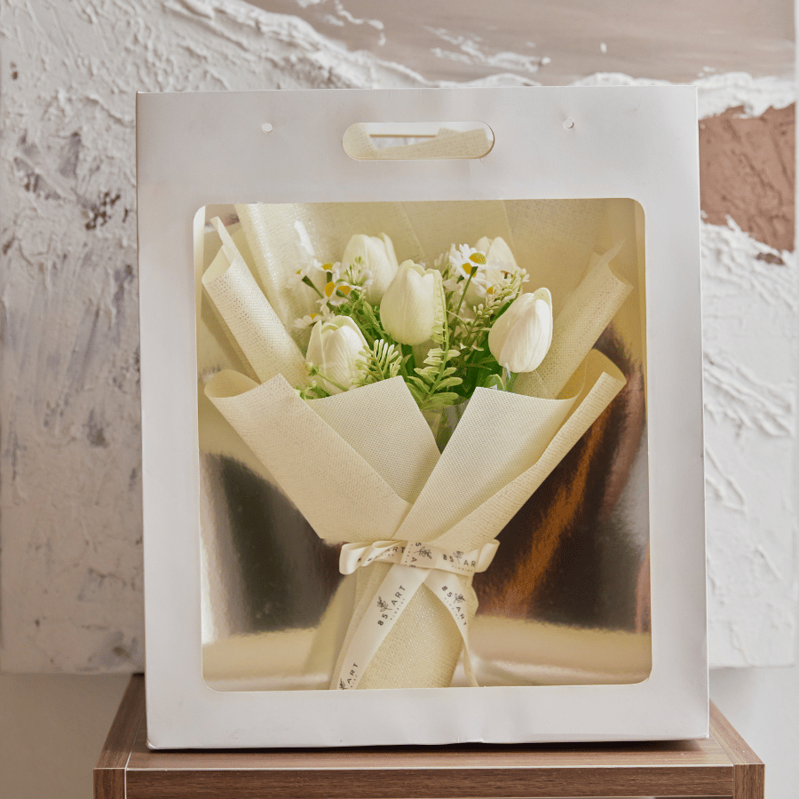  TULIP TRẮNG 5 BÔNG 