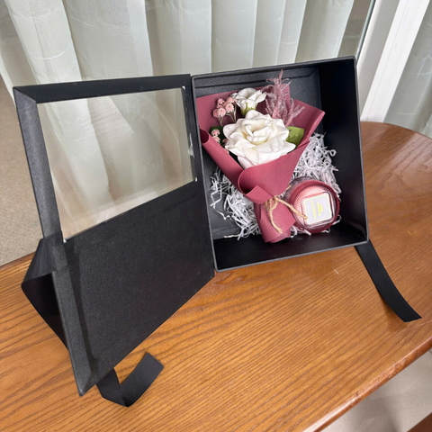  FLORA BOX - WHITE RED ( hộp đen ) 