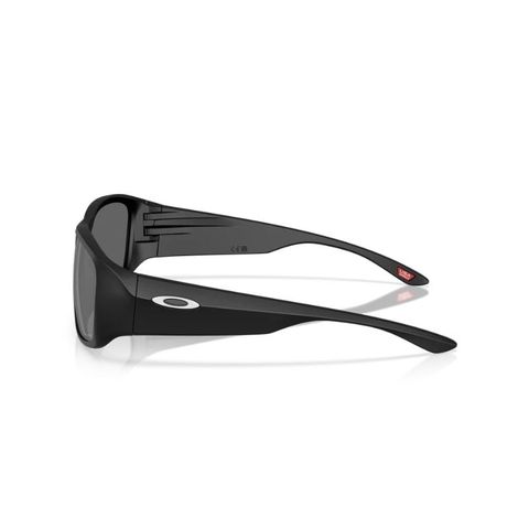 KÍNH MÁT NAM OAKLEY 0OO9521 95210357