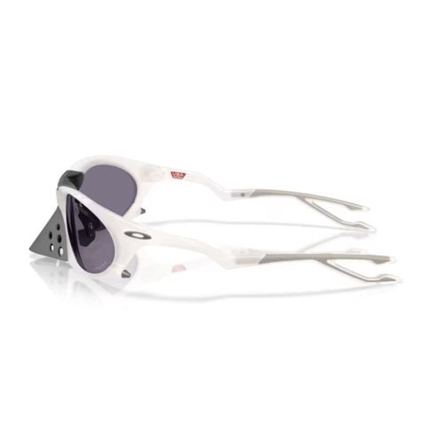 KÍNH MÁT NAM OAKLEY 0OO9437 94370663