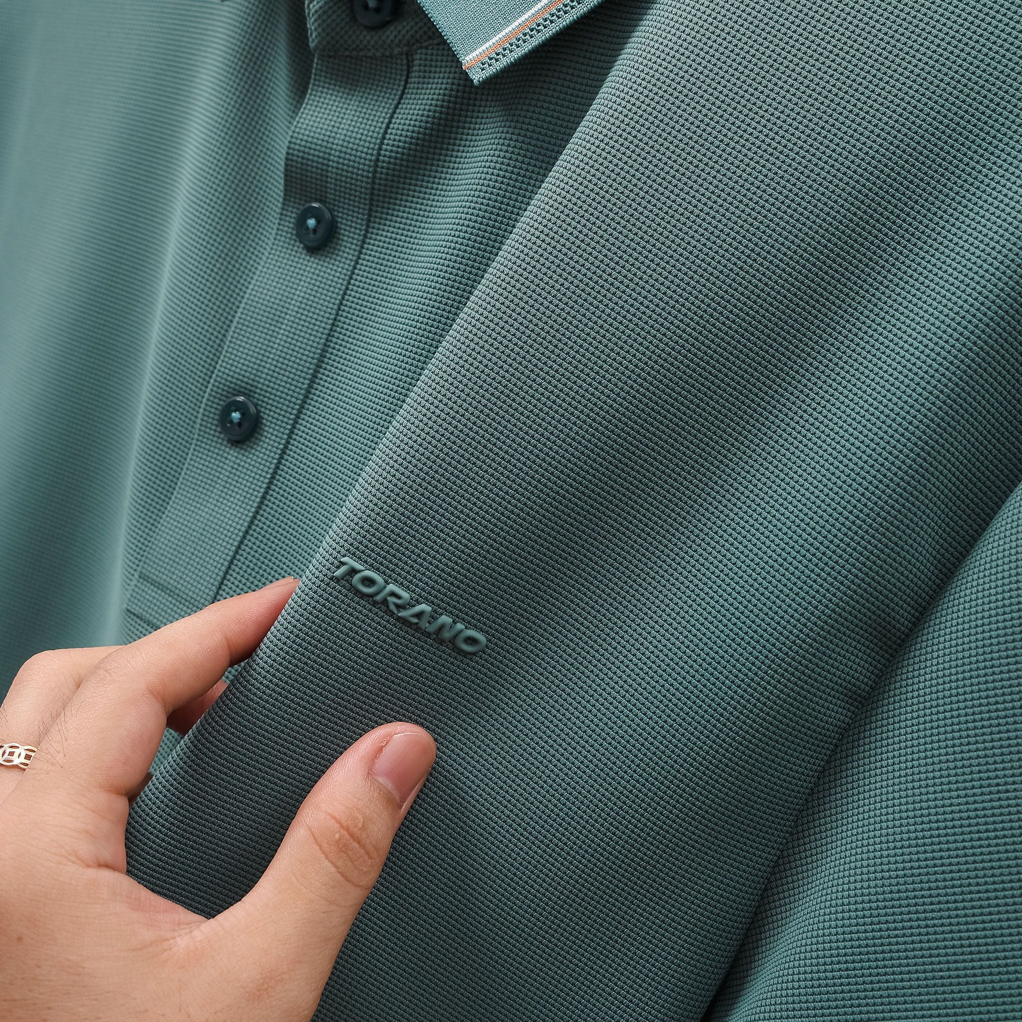  Áo polo active in logo Torano ngực GSTP551 