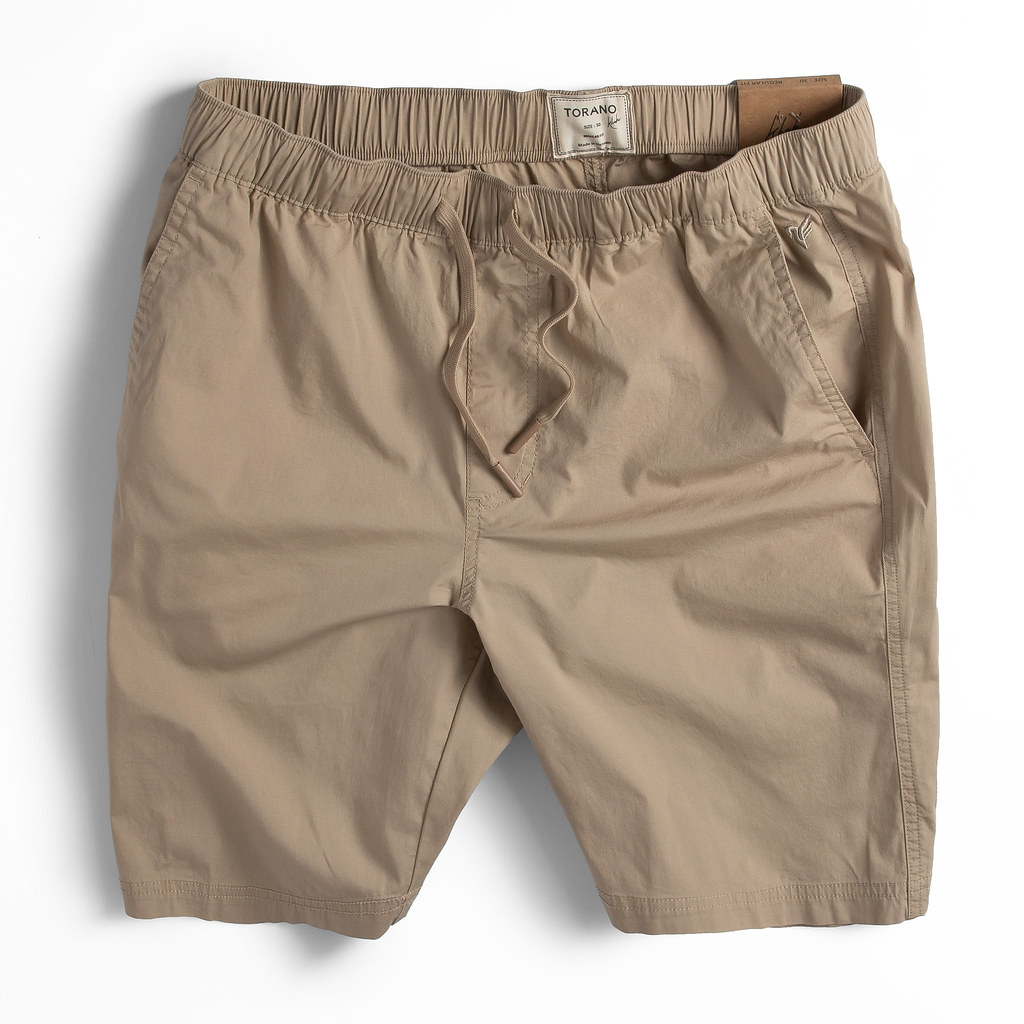 Quần short khaki cạp chun basic, diễu gấu FSBK010