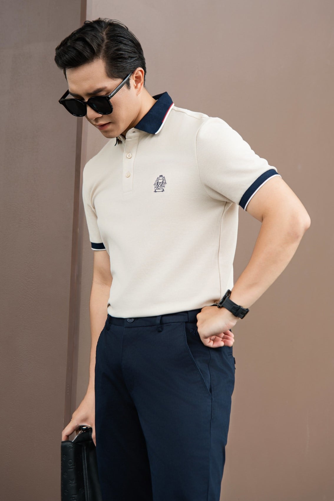Áo polo trơn bo kẻ thêu logo ngực GSTP643 — ảnh phẳng