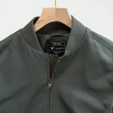  Áo khoác khaki 2 lớp chần bông cổ bomber thêu logo mặt sau GWCJ503 