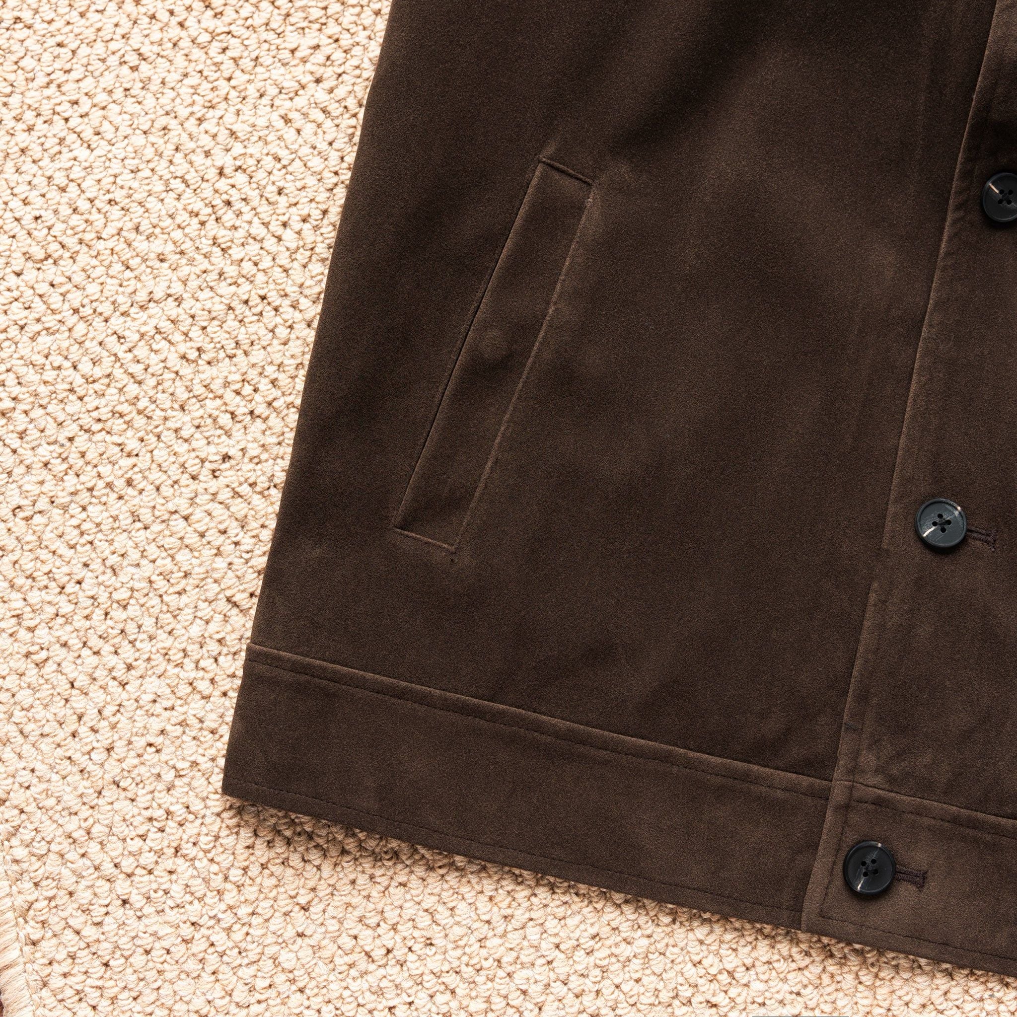  Áo khoác da lộn basic cổ bẻ cúc khắc logo GWCL501 