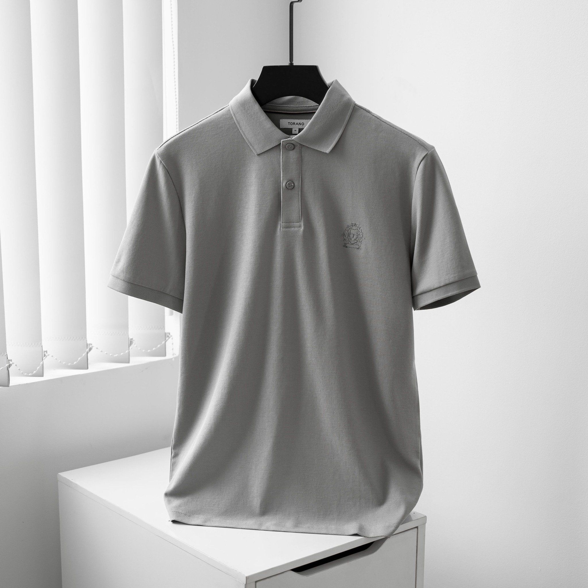  Áo polo trơn thêu logo ngực GSTP601 