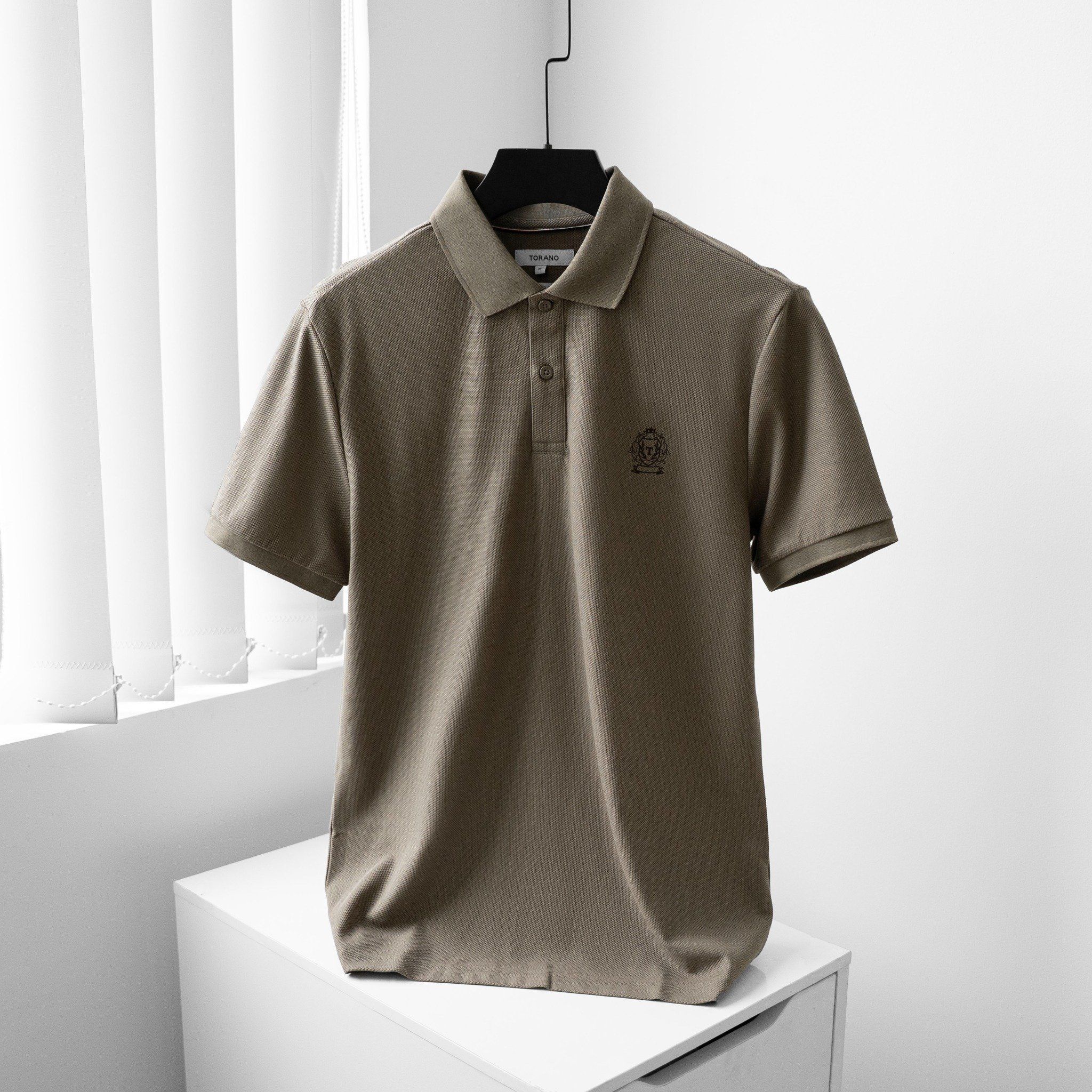  Áo polo trơn thêu logo ngực GSTP601 