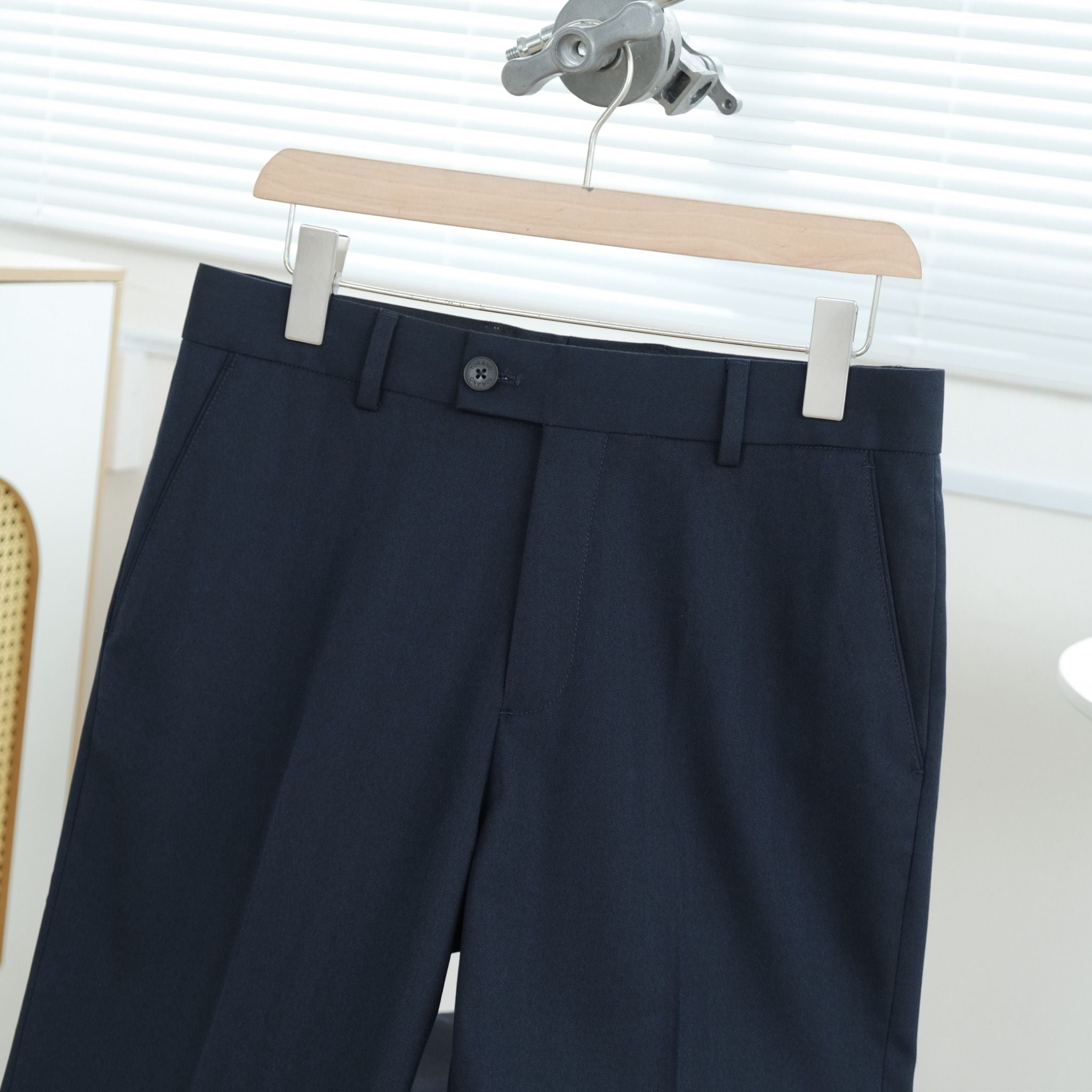  Quần âu regular cạp lót in logo GABT003 