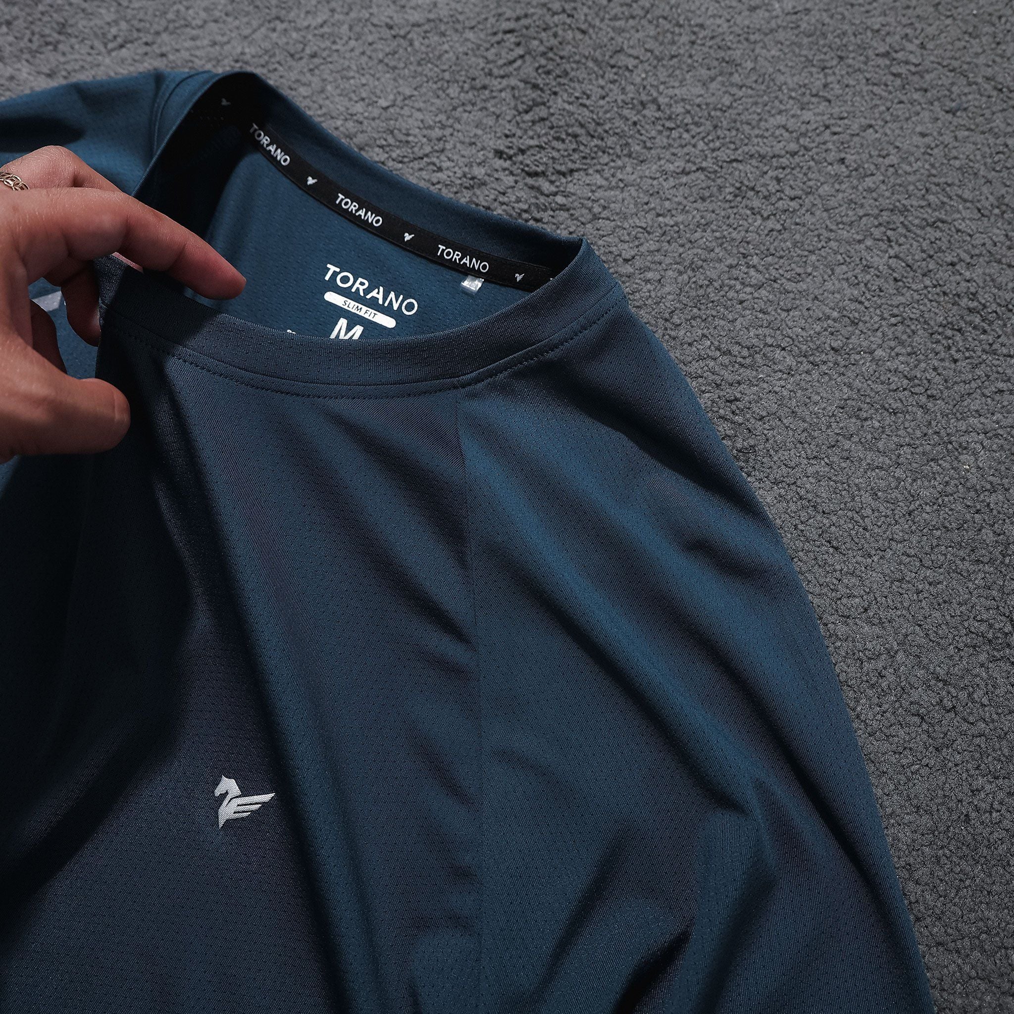  Áo T shirt trơn in thể thao GSTS017 