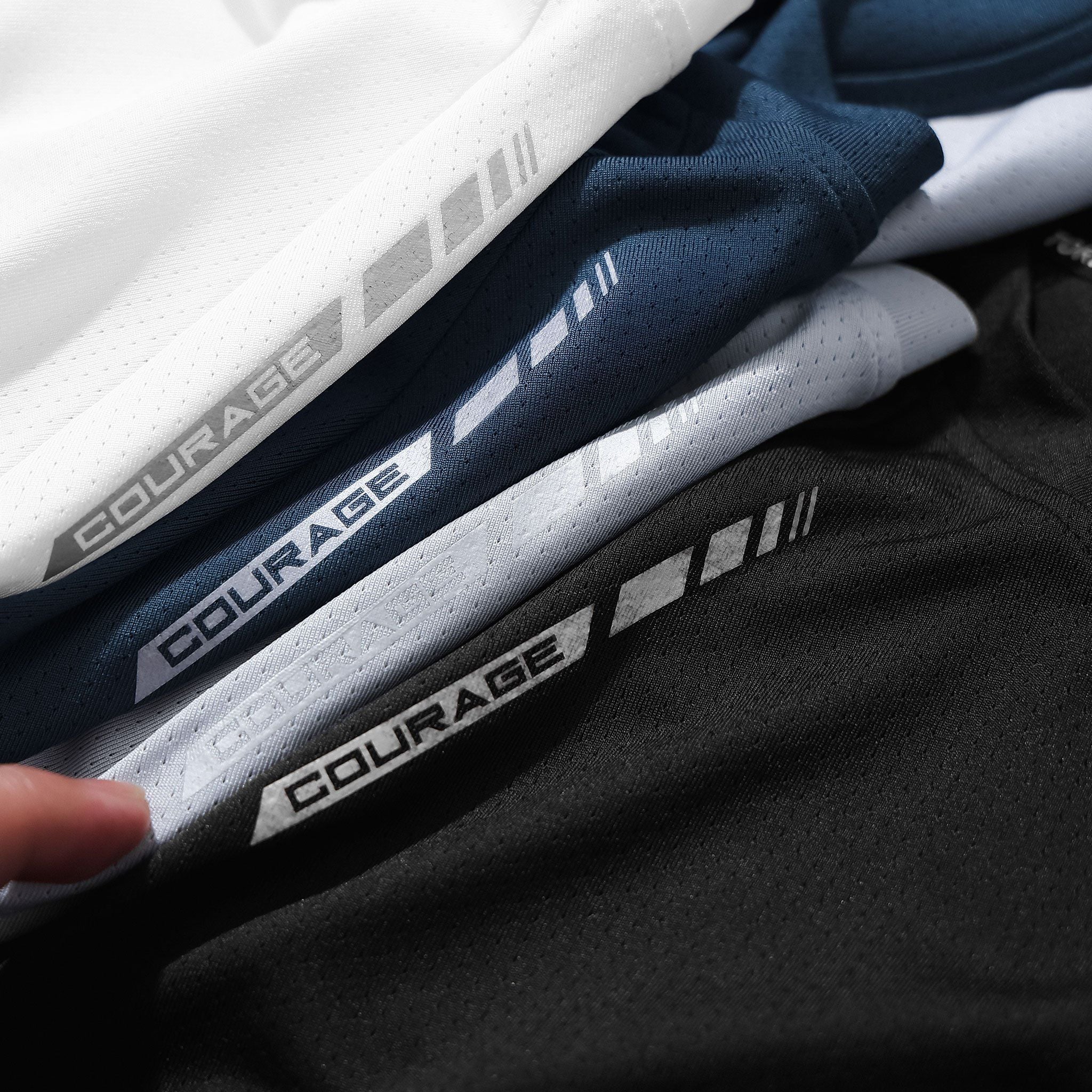  Áo T shirt trơn in thể thao GSTS017 