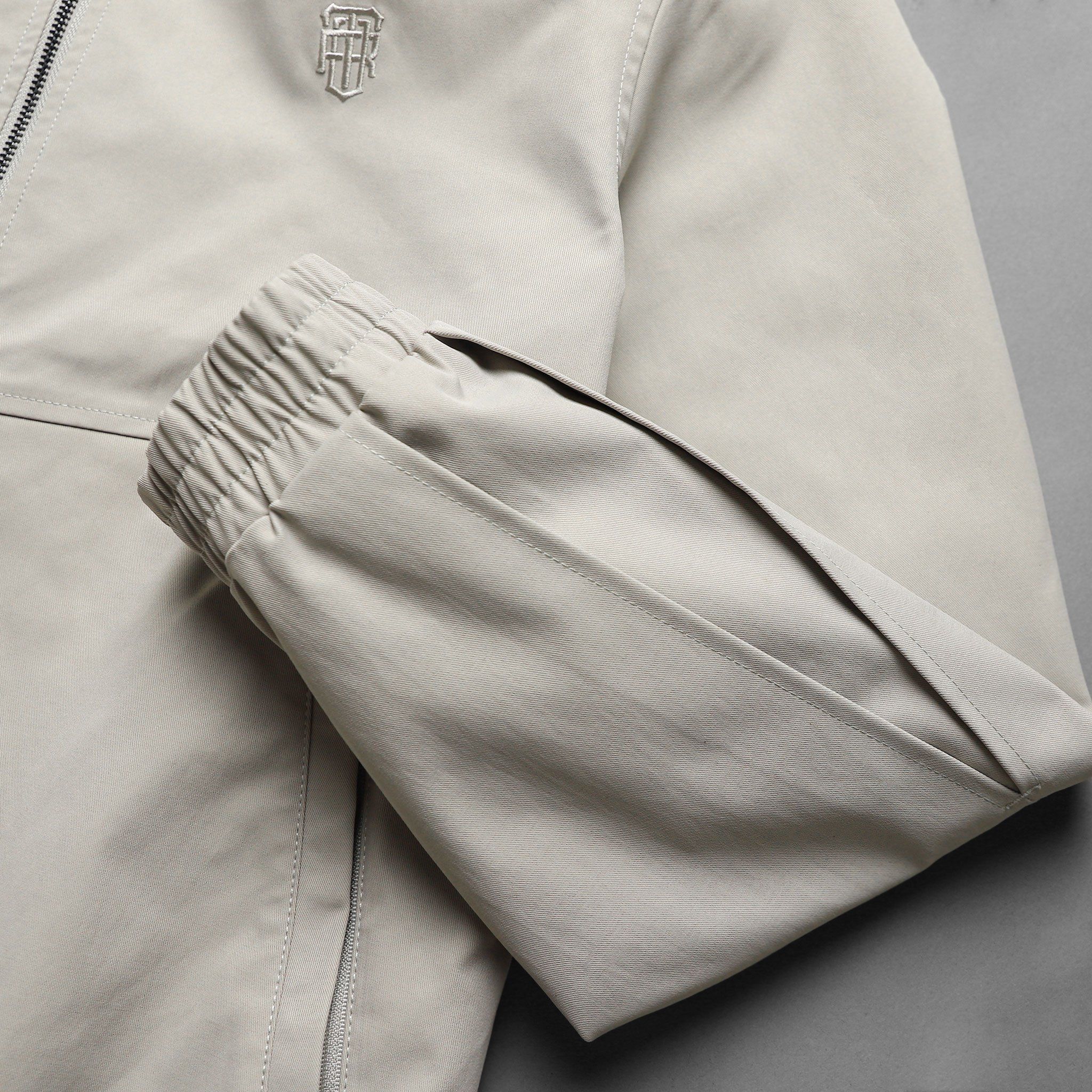  Áo khoác khaki 2 lớp túi khóa thêu logo ngực GWCJ901 