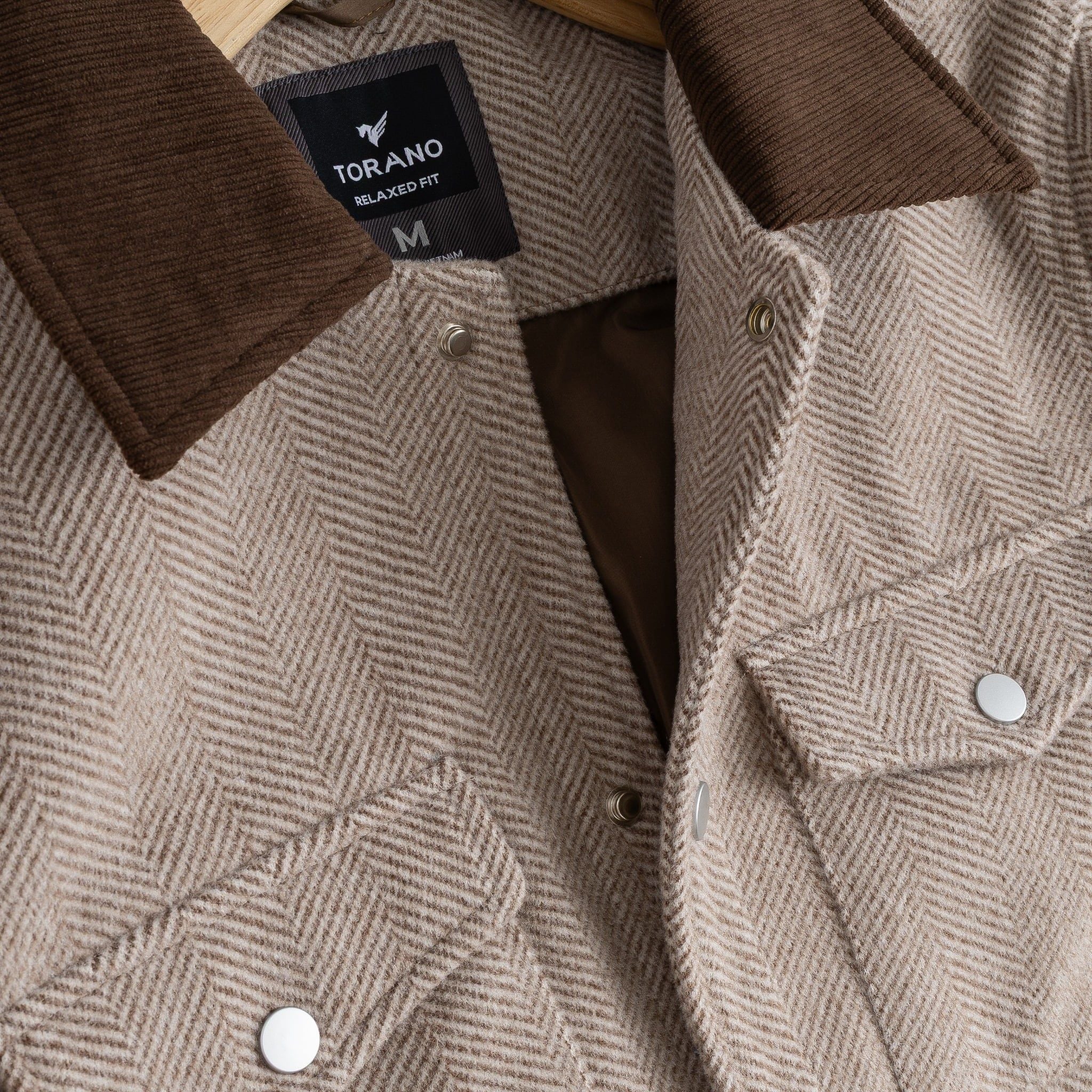  Áo khoác 2 lớp dạ cổ bẻ thêu logo tay GWCT891 