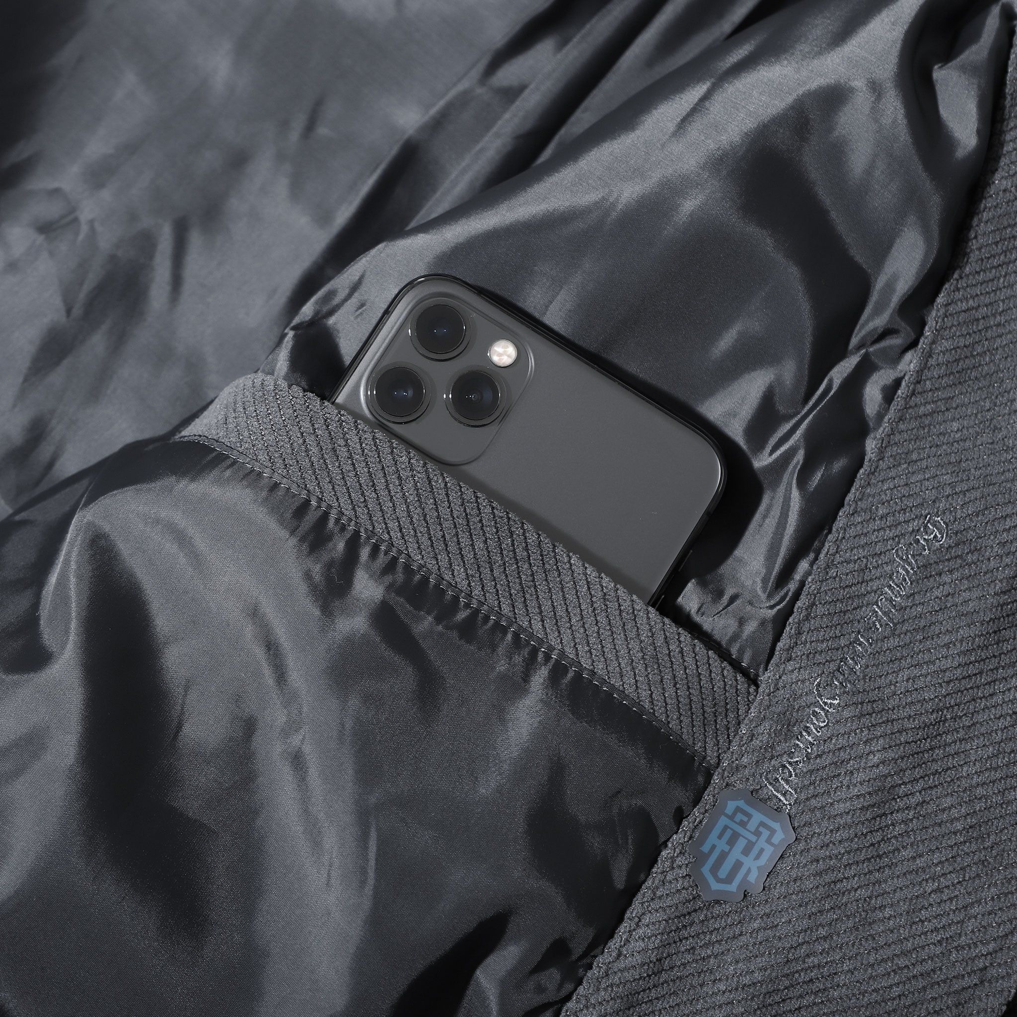  Áo khoác nhung tăm cổ bẻ GWCV502 