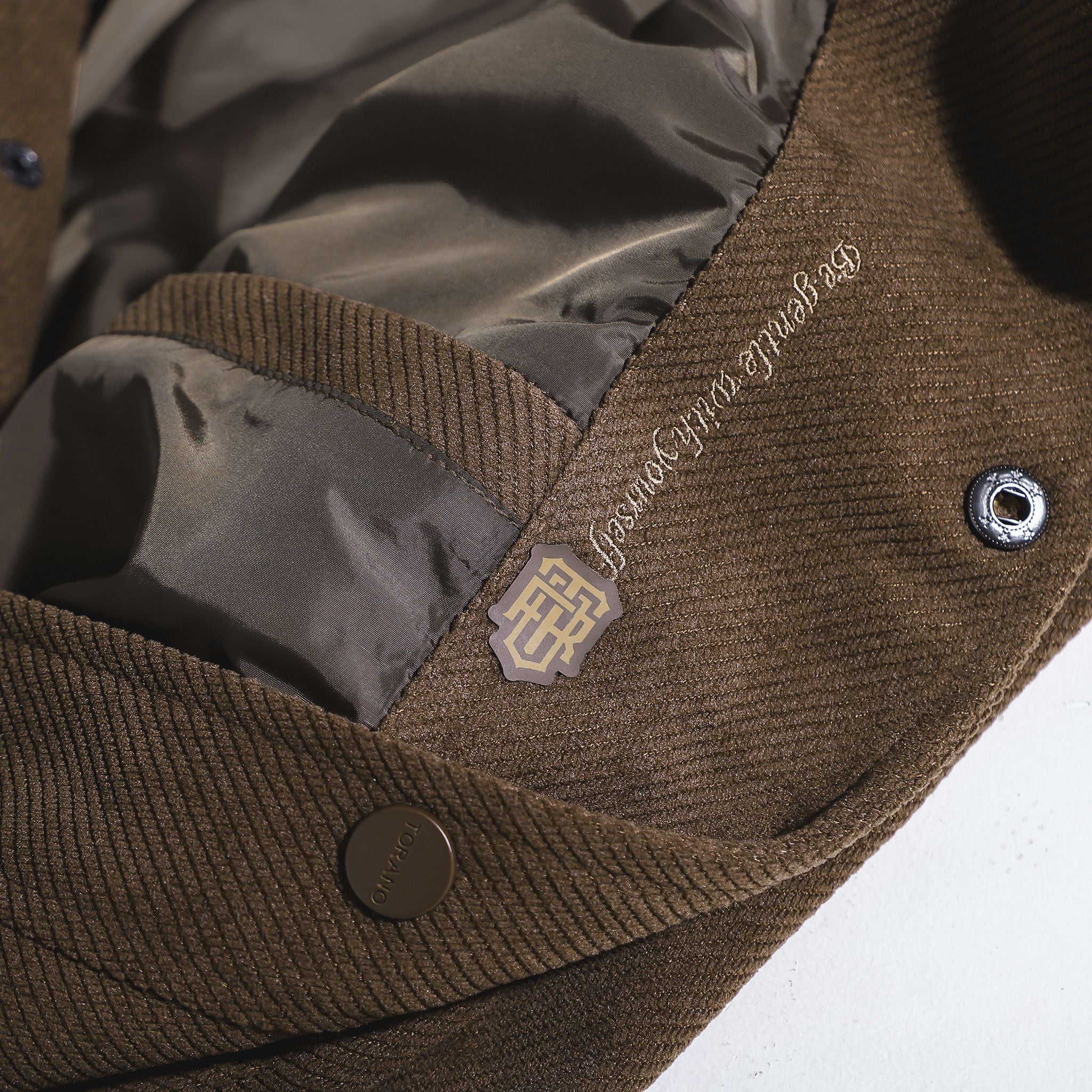  Áo khoác nhung tăm cổ bẻ GWCV502 