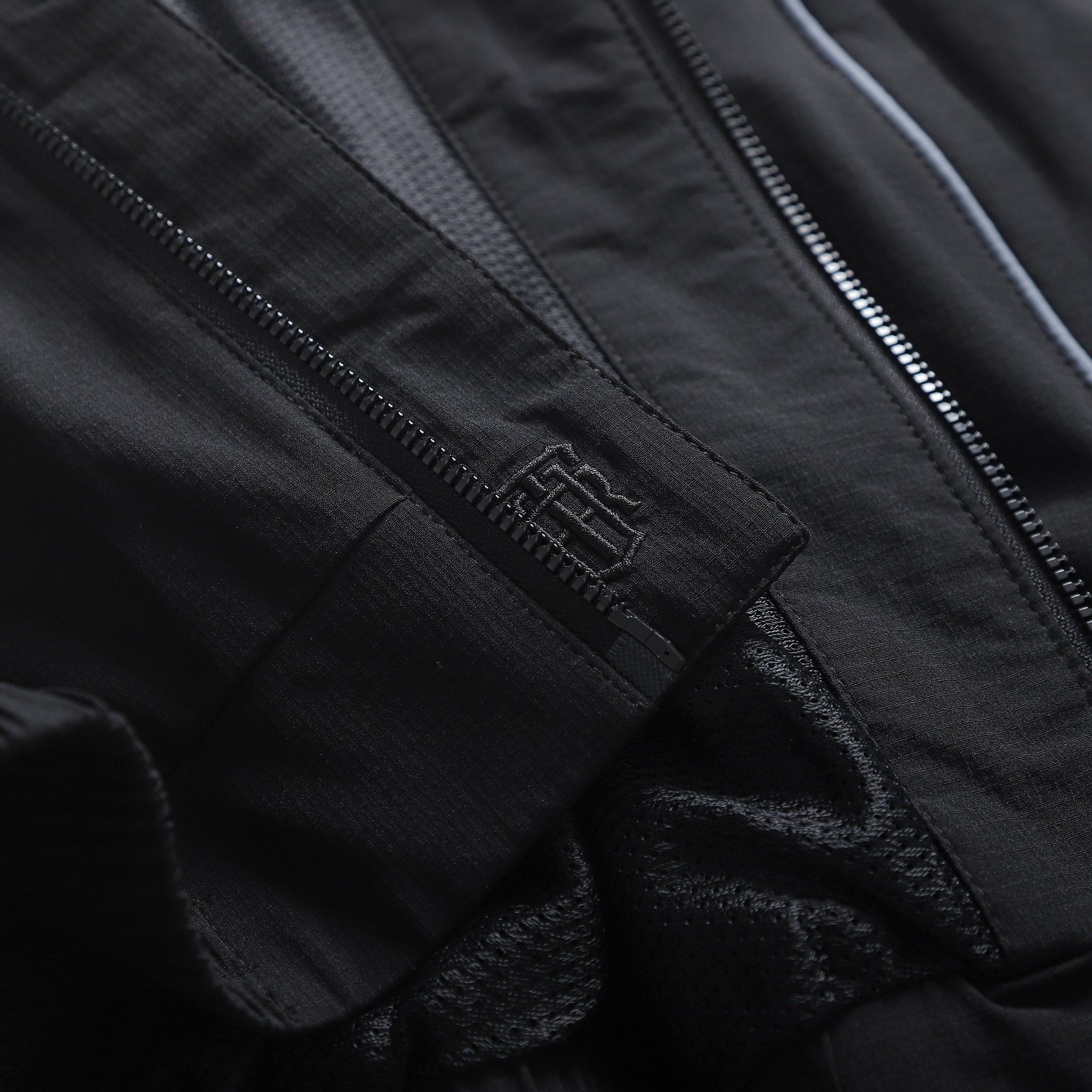  Áo khoác bộ gió 2 lớp can phối cổ cao GWCW203 - GWBW203 