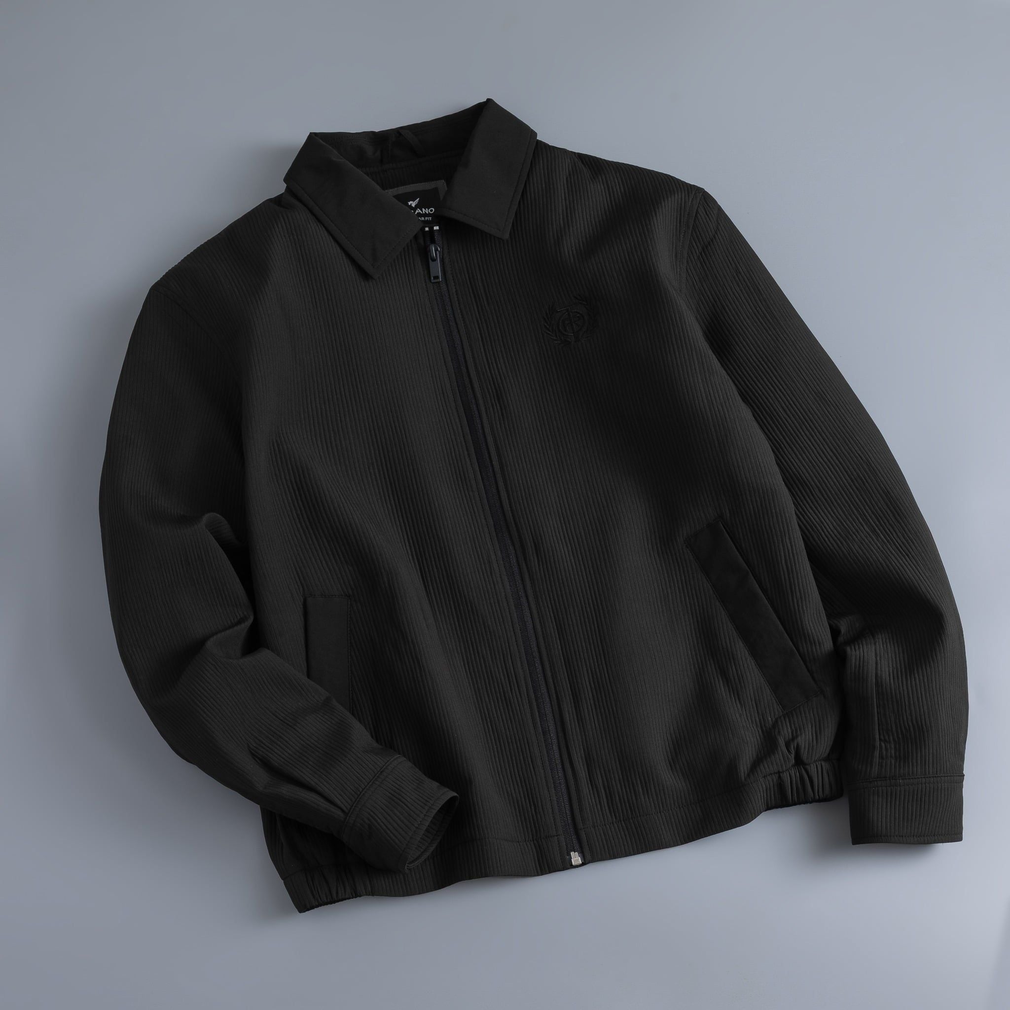  Áo khoác gió 2 lớp cổ bẻ thêu logo GWCW505 