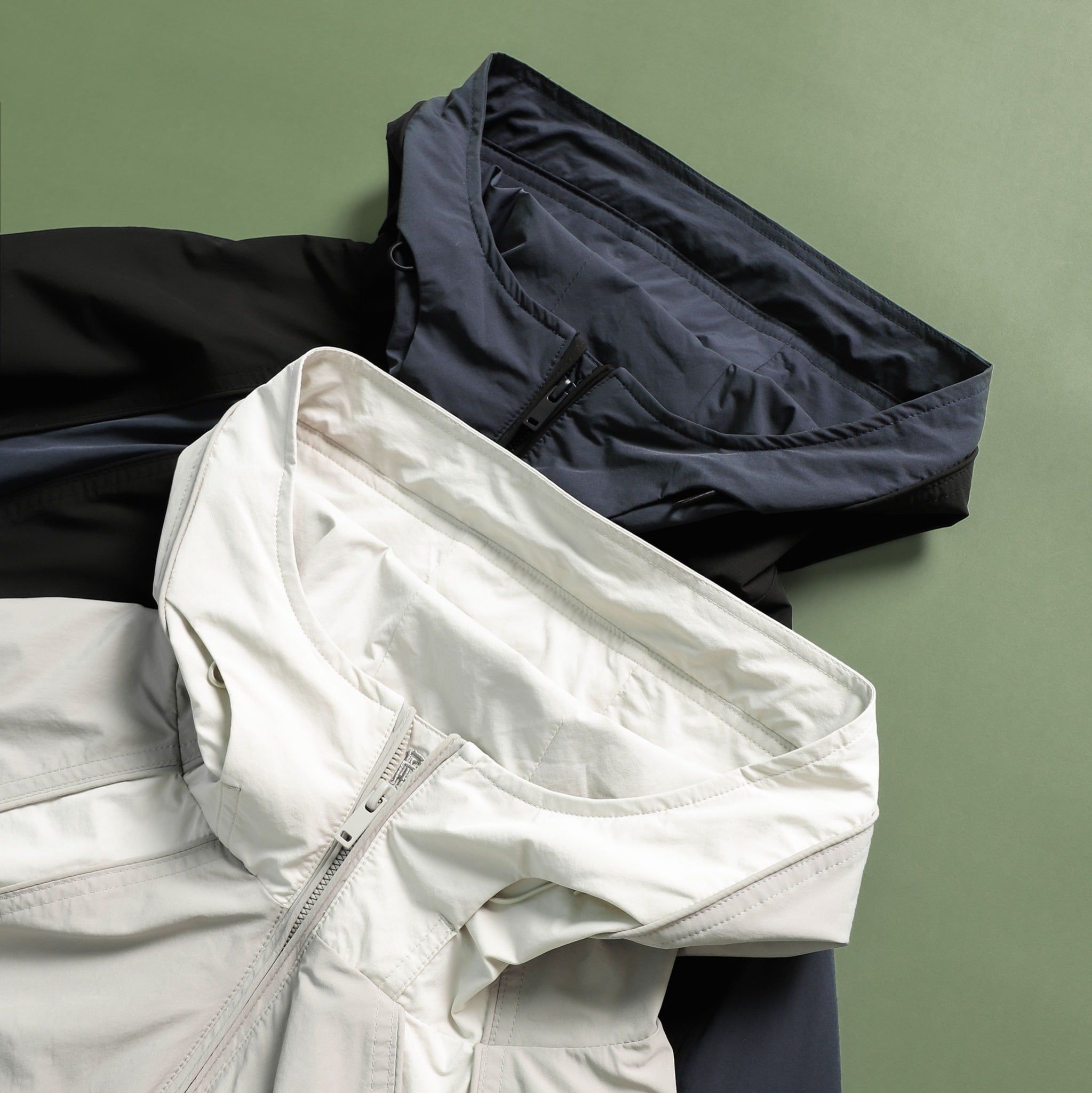  Áo khoác gió 2 lớp can phối mũ liền logo thêu GWCW801 