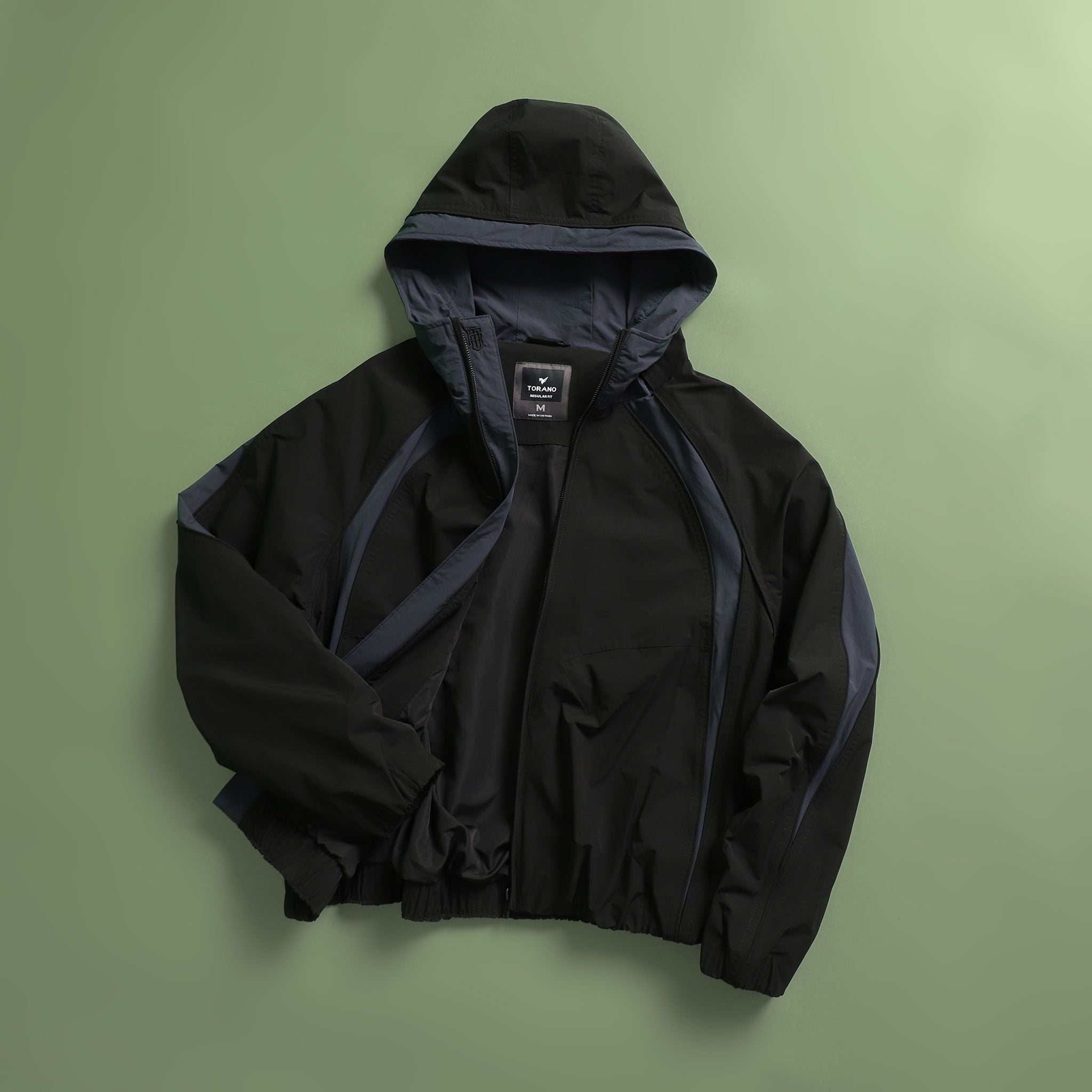  Áo khoác gió 2 lớp can phối mũ liền logo thêu GWCW801 