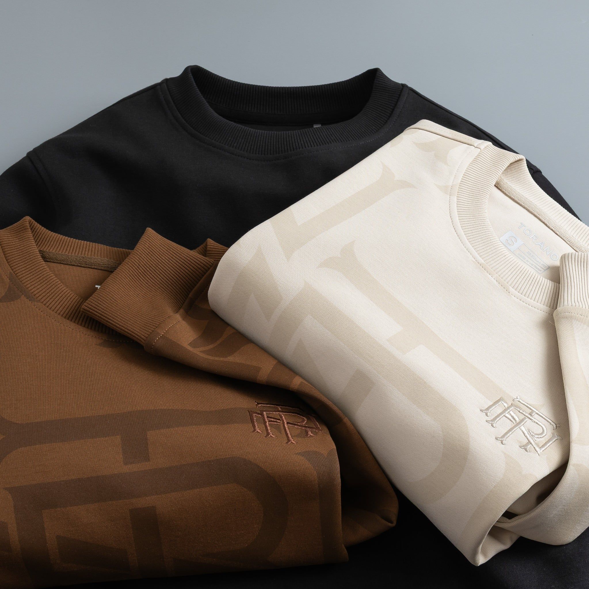  Áo nỉ họa tiết in tràn GWTW824 