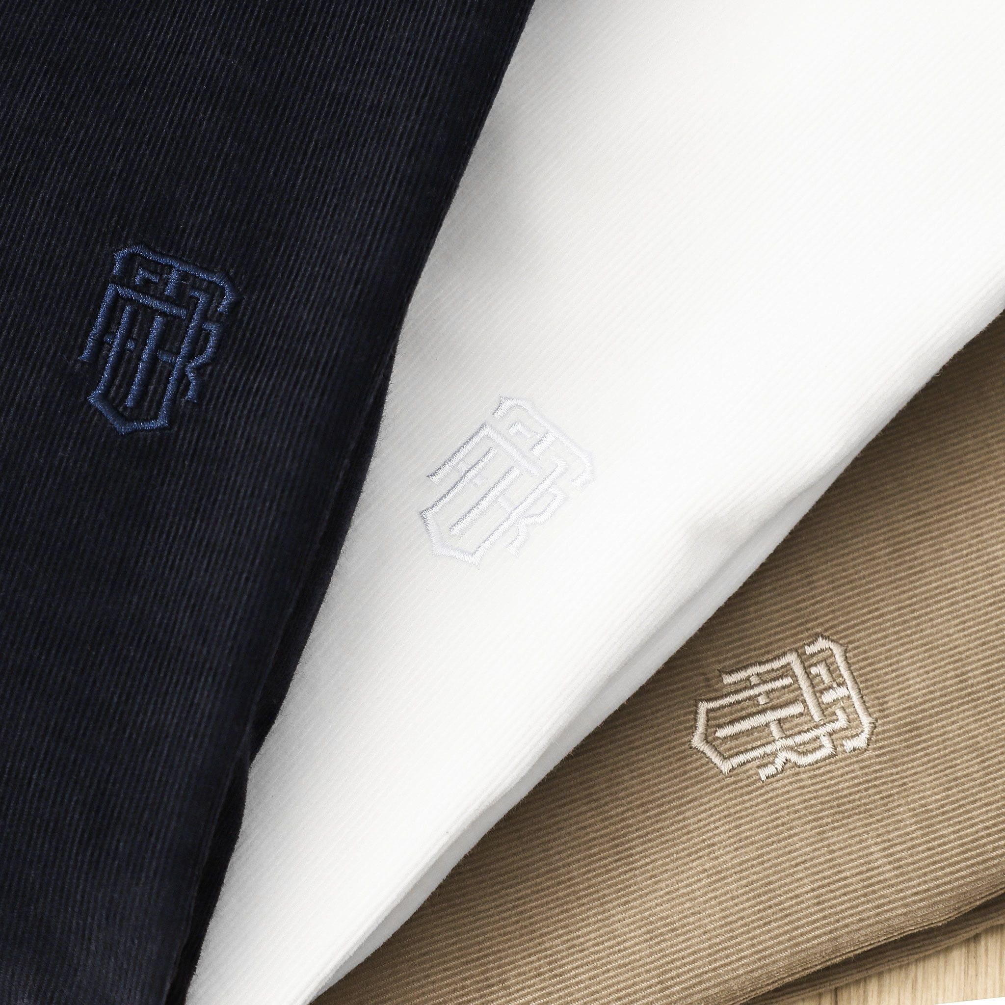  Sơ mi dài tay nhung tăm regularfit thêu logo ngực GATB301 