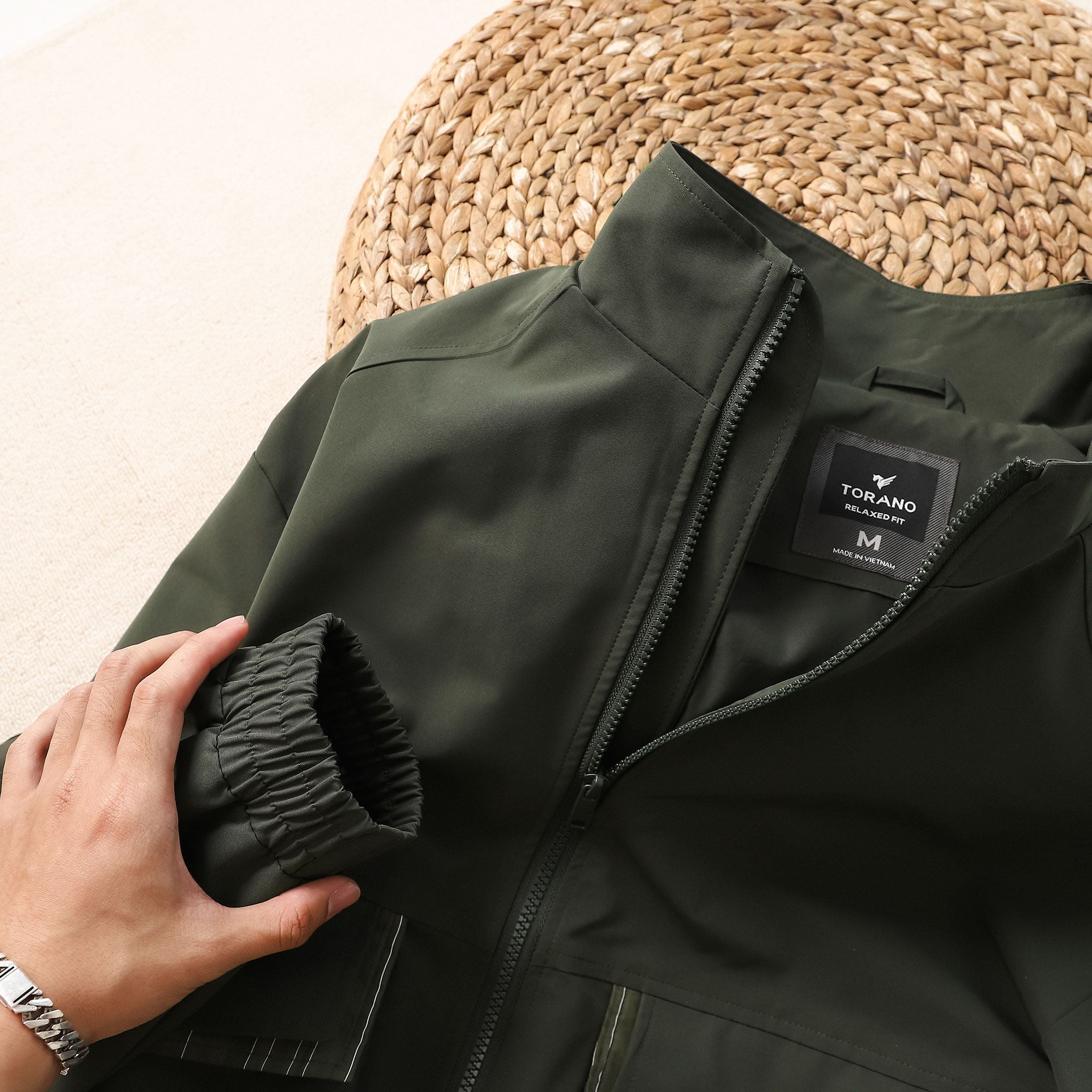  Áo khoác gió 2 lớp can phối relaxedfit cổ cao GWCW802 