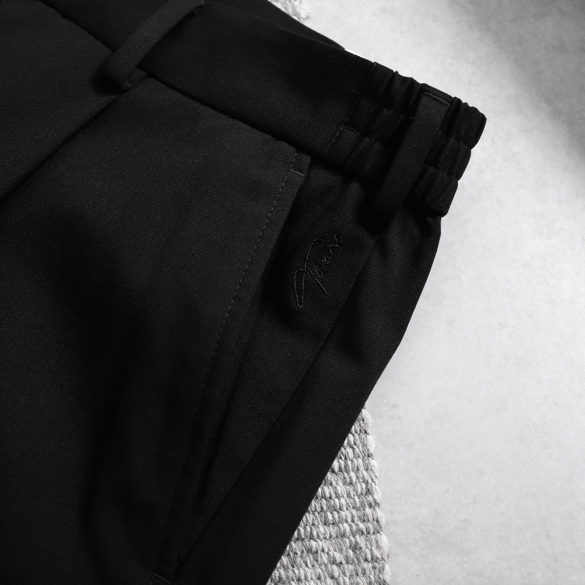  Quần âu relaxedfit trơn phối cạp chun thêu logo GABT506 