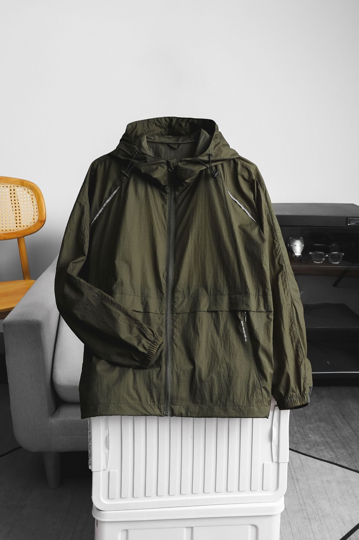  Áo khoác gió 1 lớp mũ liền GWCW907 