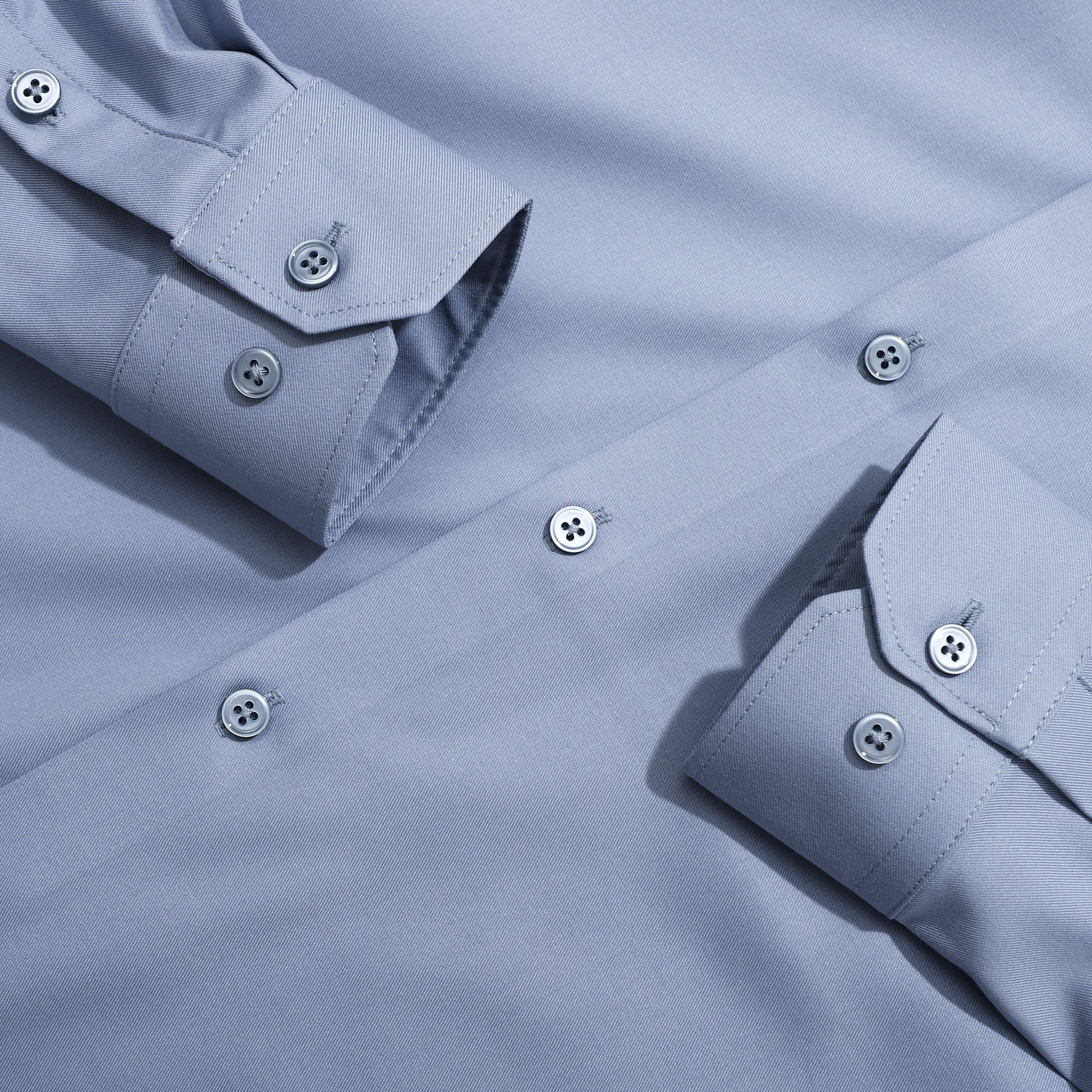  Sơ mi dài tay trơn regularfit thêu chữ ký ở măng xét tay GATB899 