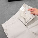  Quần kaki dài túi chéo basic regularfit cúc rập logo GABK503 