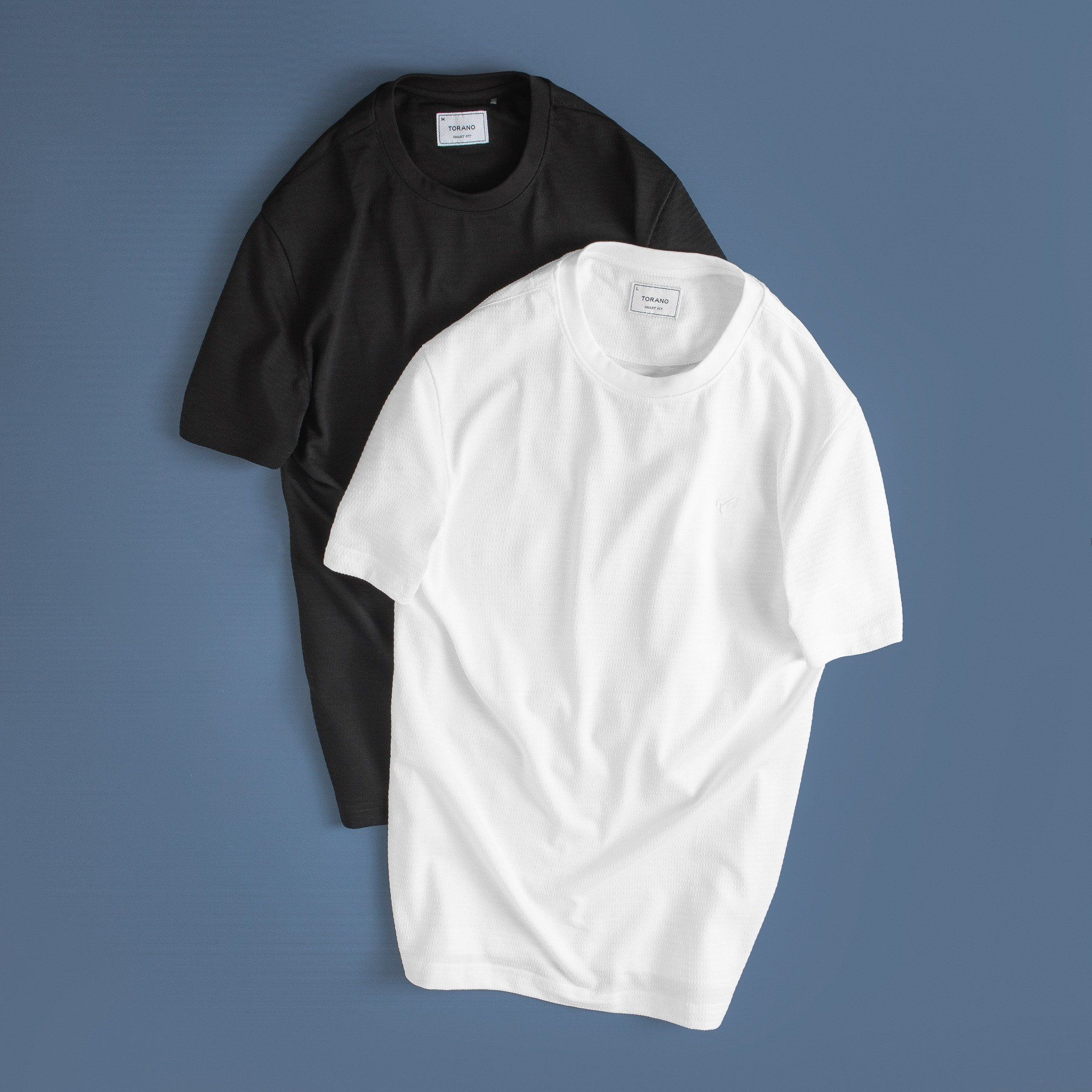  Áo T shirt trơn in logo ngực GSTS006 