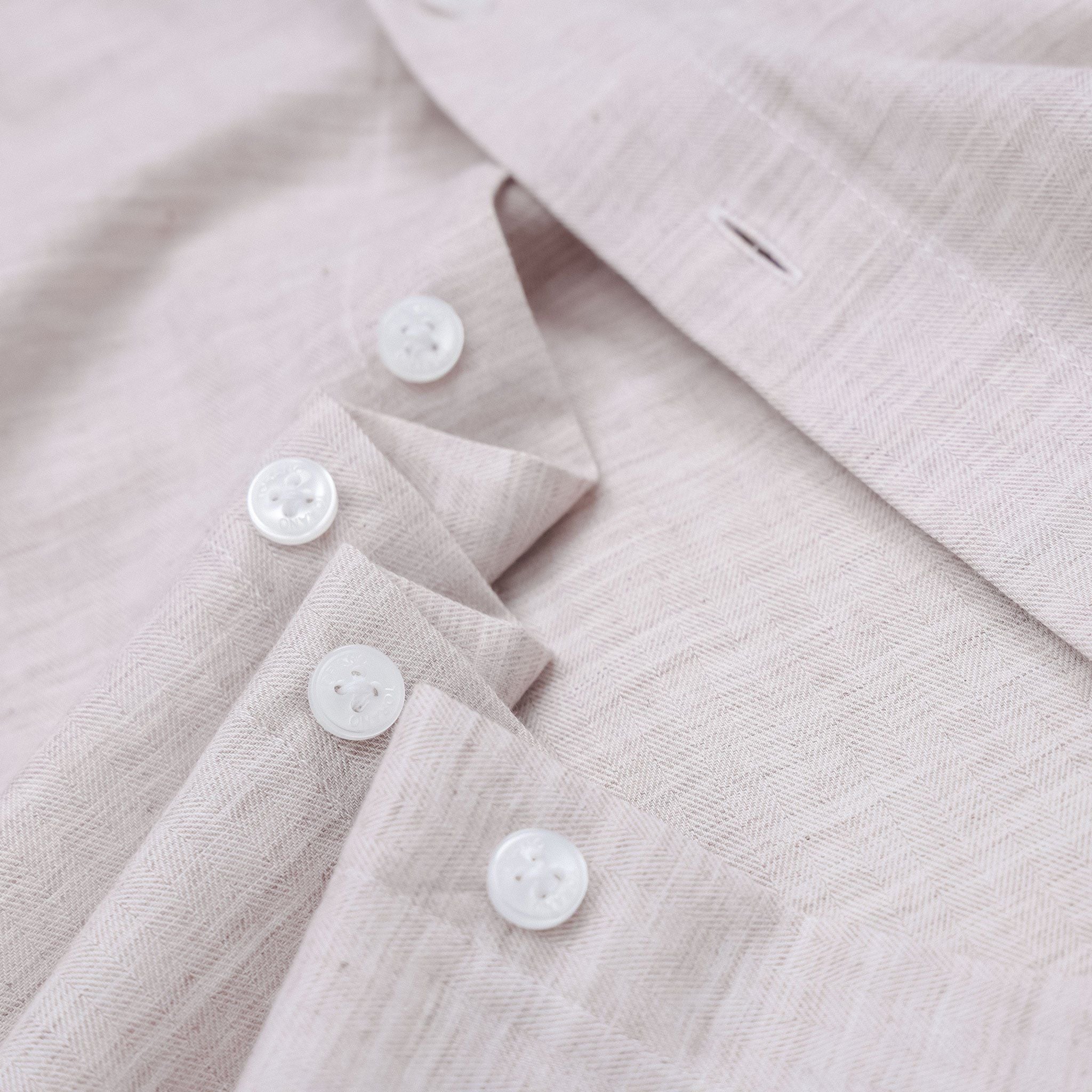  Sơ mi dài tay trơn premium thêu logo ở thép tay GATB511 