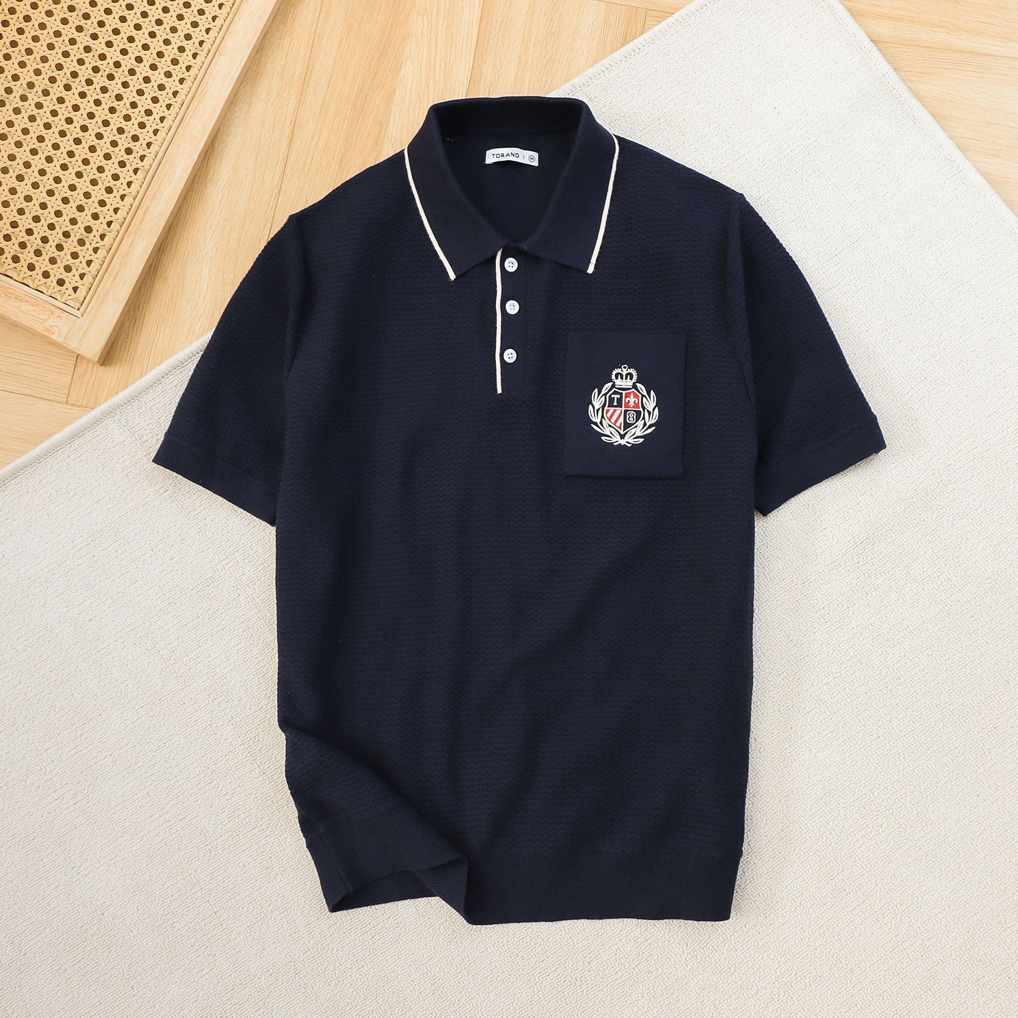  Áo Polo len basic thêu logo ngực GWTE811 