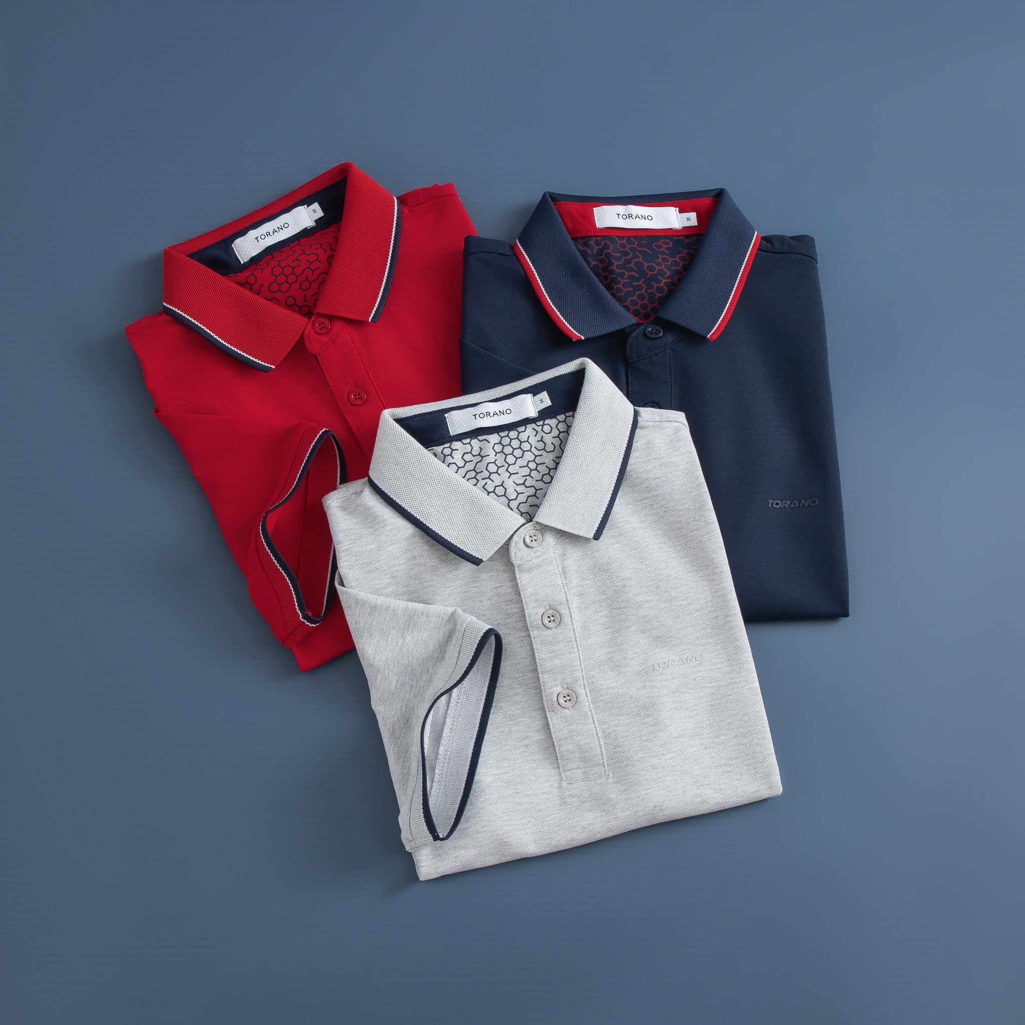 Áo polo trơn bo kẻ in logo Torano ngực GSTP845 — ảnh phẳng