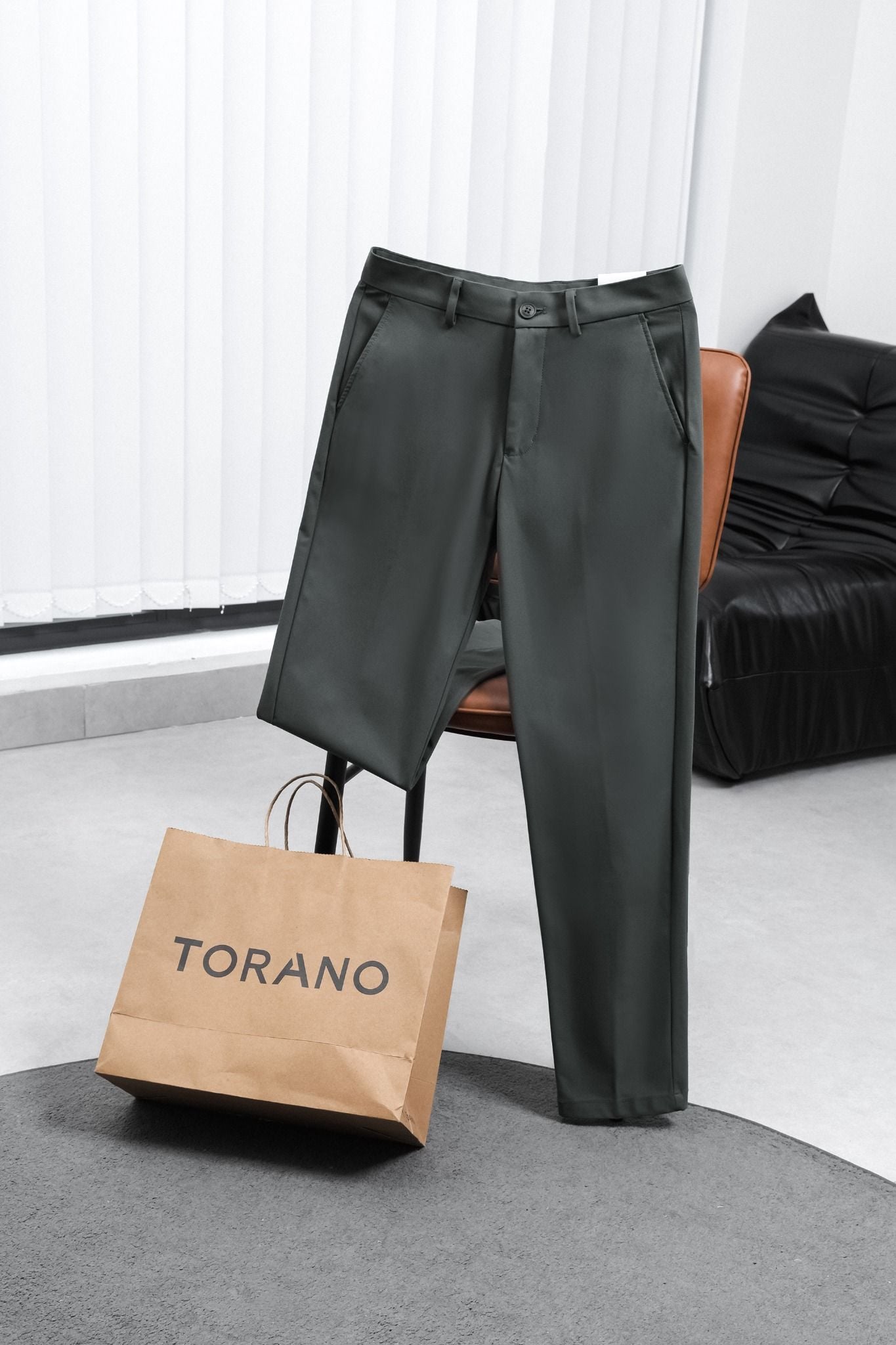  Quần kaki dài túi chéo basic slimfit GABK852 