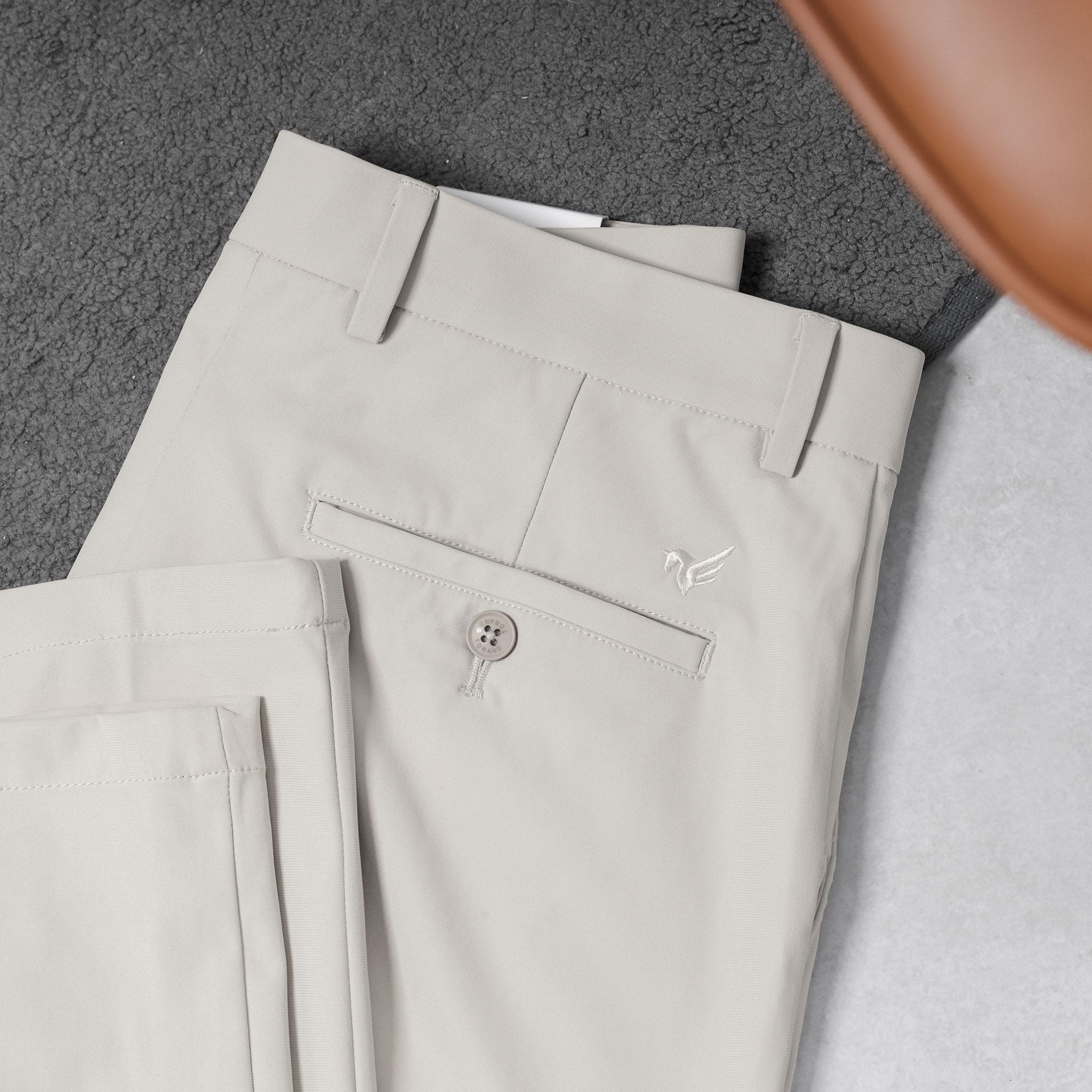  Quần kaki dài túi chéo basic slimfit GABK852 