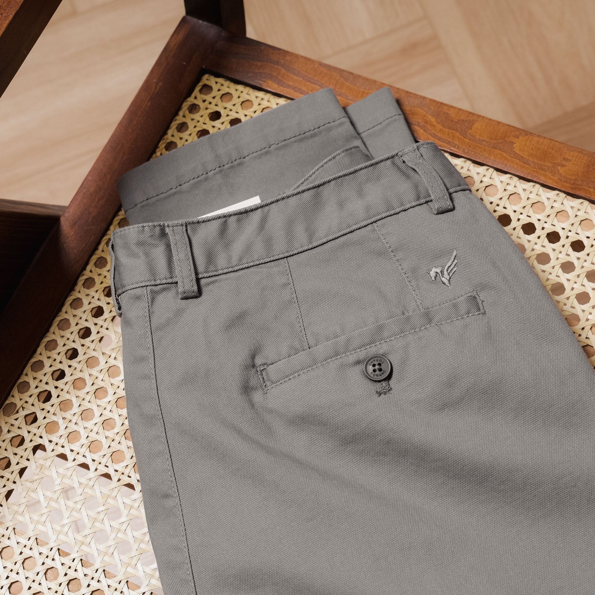  Quần kaki dài túi chéo basic slimfit GABK841 