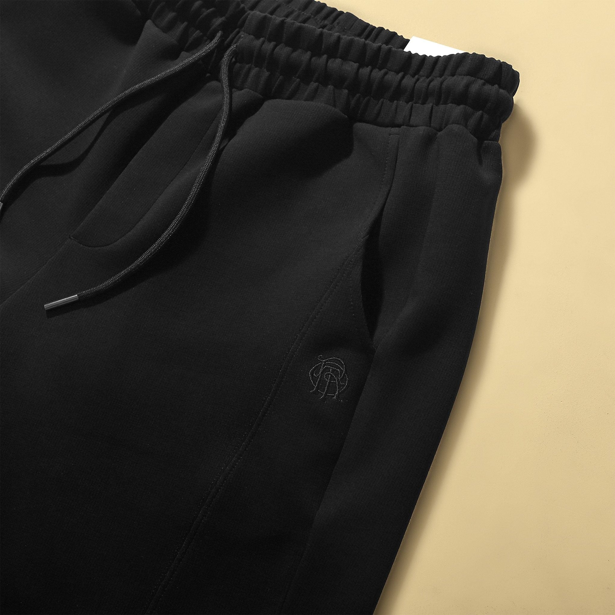  Quần nỉ bộ trơn basic regularfit túi chéo GWCS502 - GWBS502 