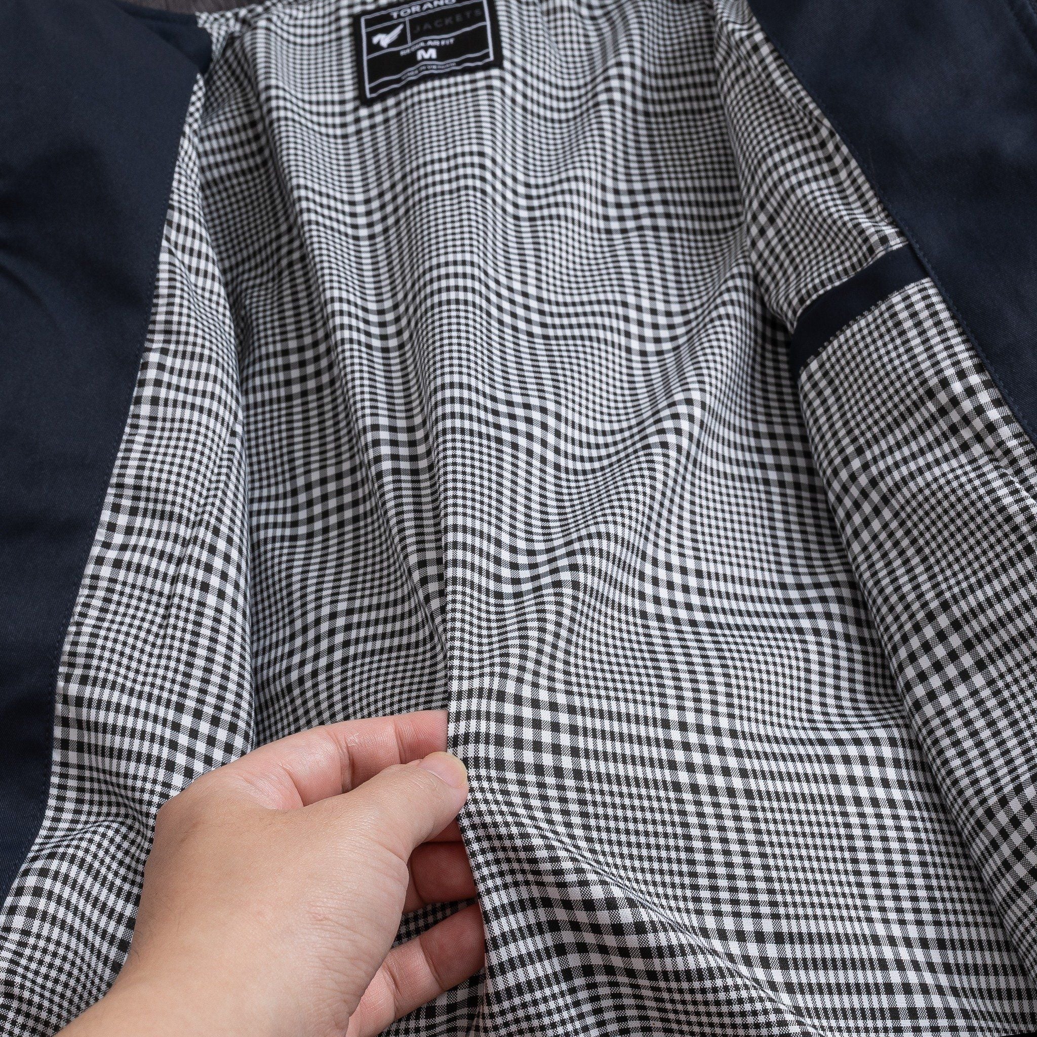  Áo khoác khaki 2 lớp túi khóa thêu logo ngực GWCJ901 