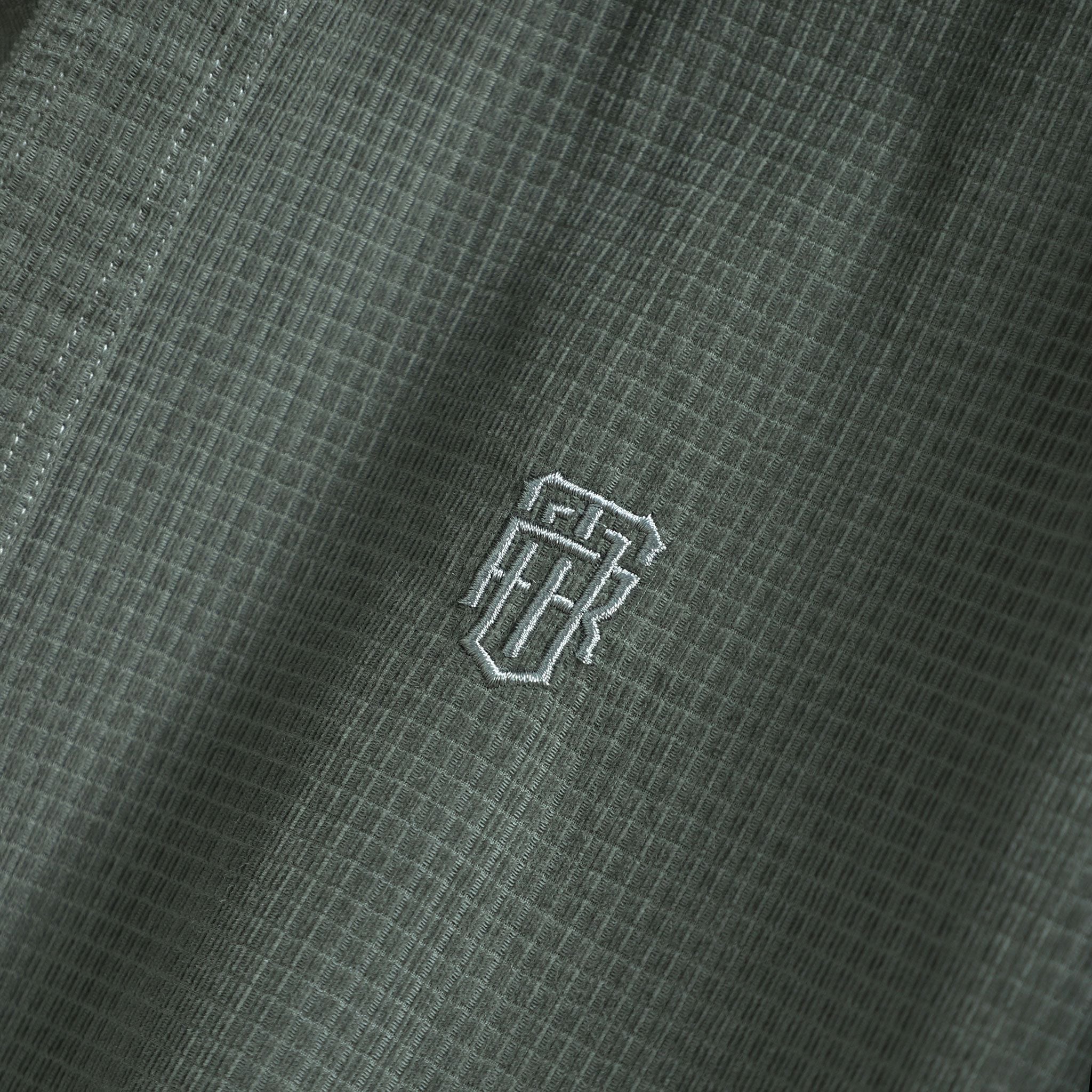  Sơ mi dài tay nhung tăm regularfit thêu logo ngực GATB302 