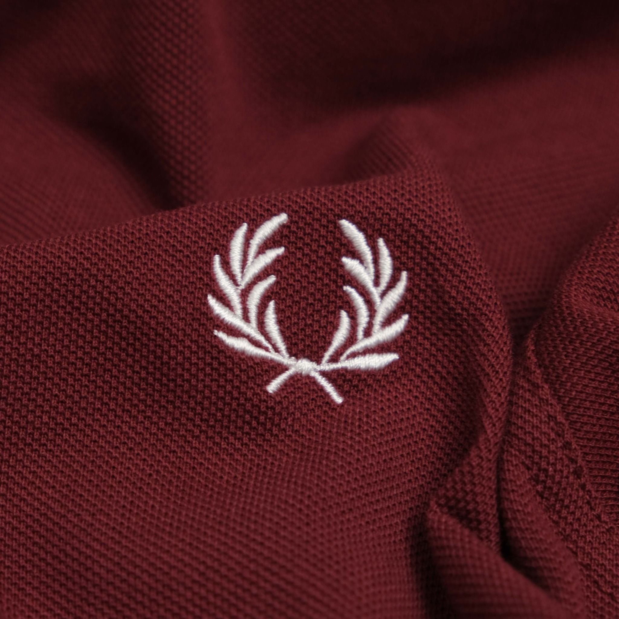  Polo Fred Perry Đỏ Mận Viền Hàng Chính Hãng 