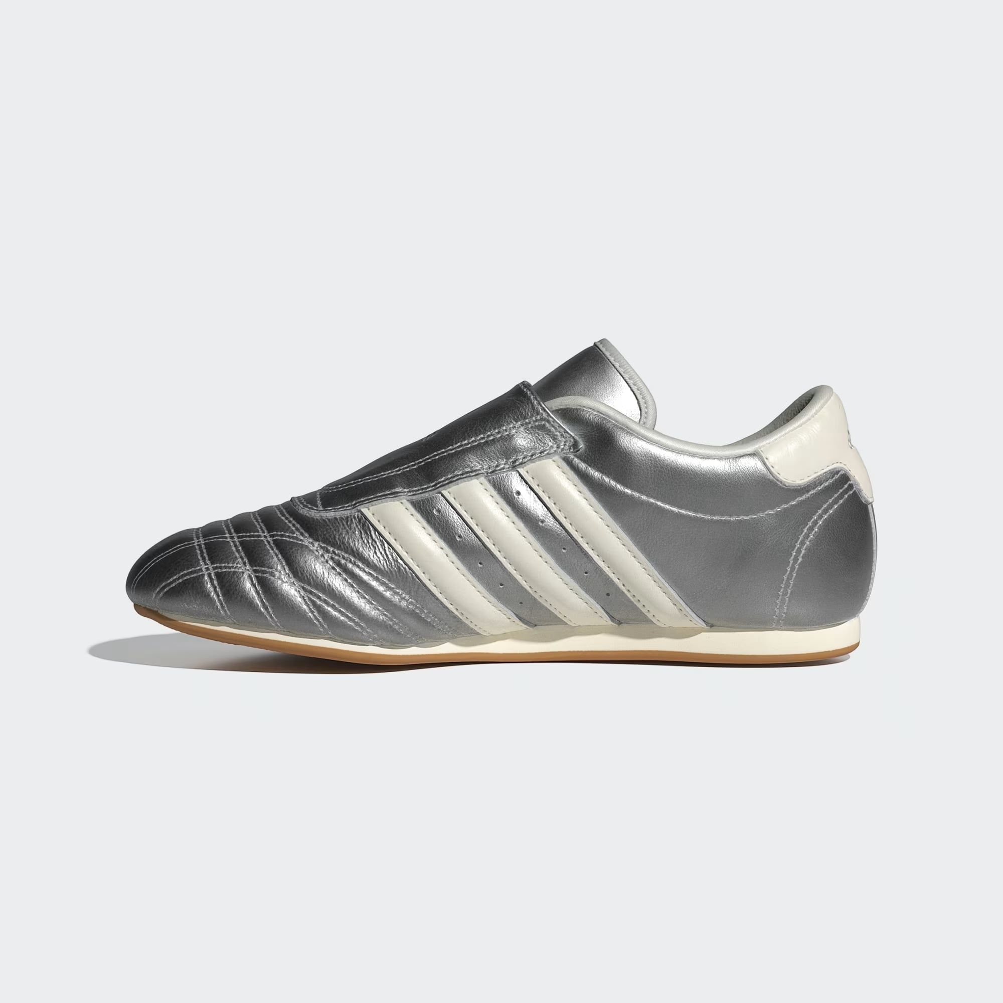  Giày Adidas Taekwondo Bạc Hàng Chính Hãng Code:JS4023 