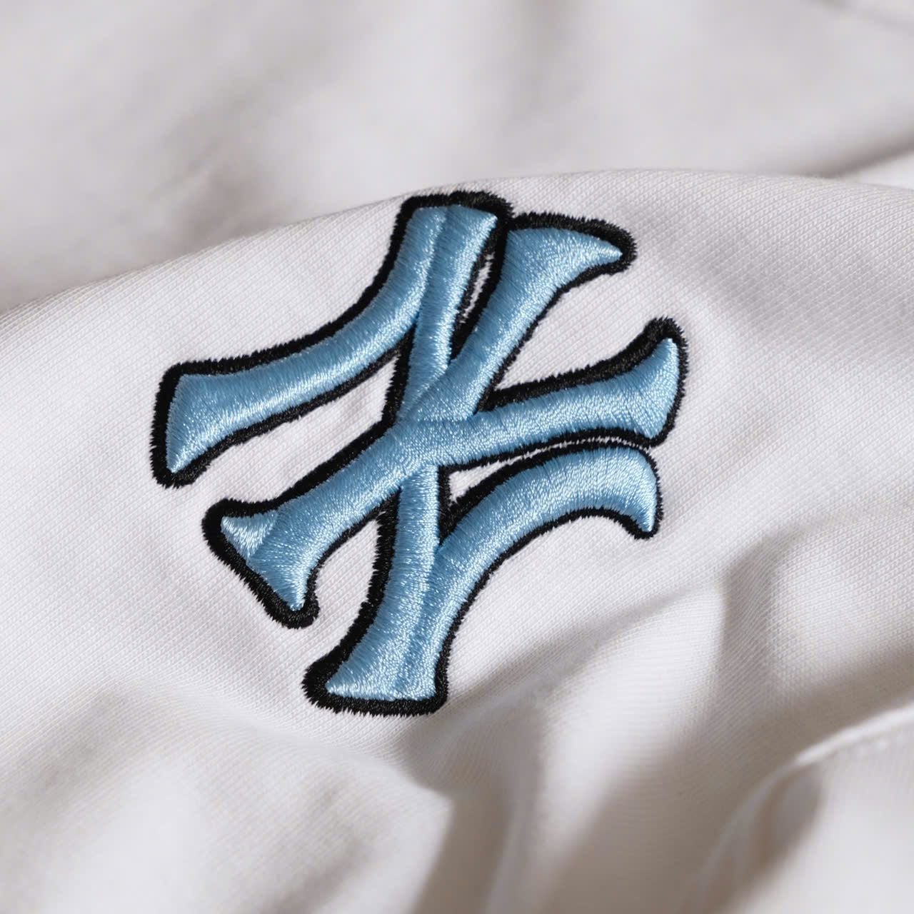  Áo Thun New Era Mono Big Lux Trắng Hàng Chính Hãng 