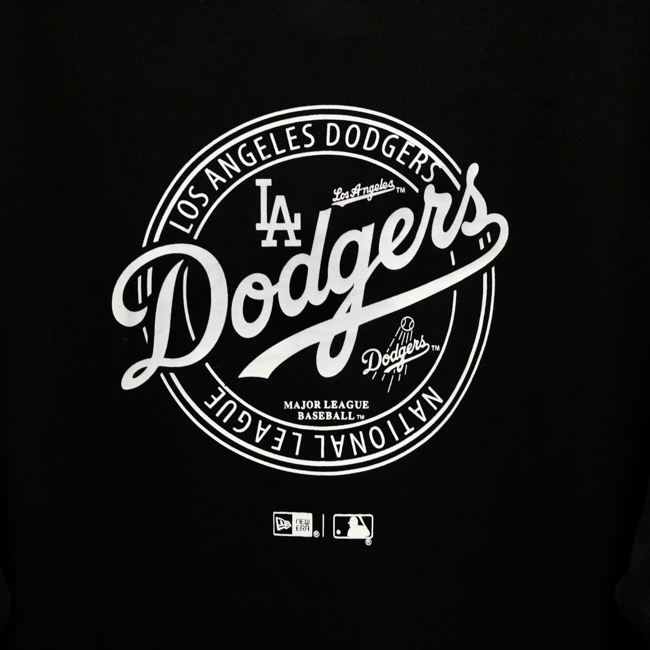  Áo Thun New Era Circle Đen Chính Hãng CODE: 14368750 