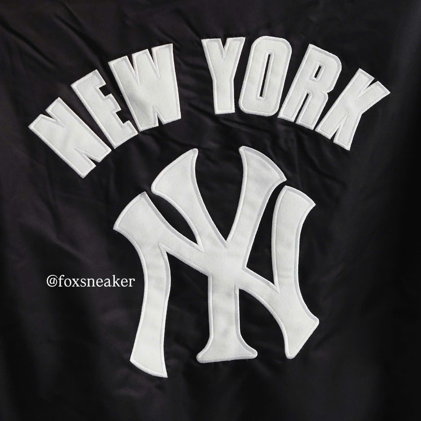  Áo Khoác Bóng Chày Unisex Dáng Rộng Form Varsity Đen Hàng Chính Hãng 13556435 